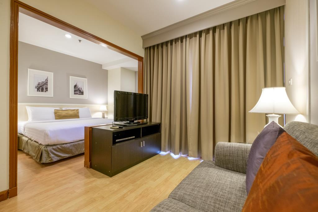 Suite City View