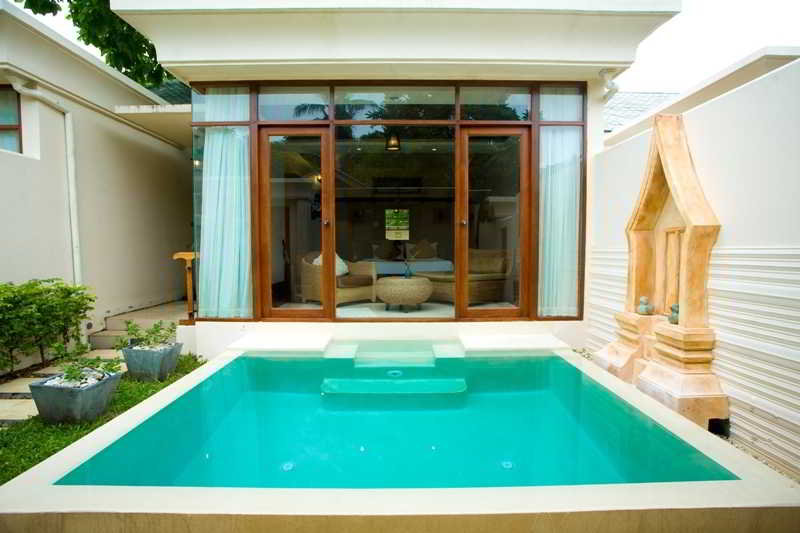 Villa Pool View