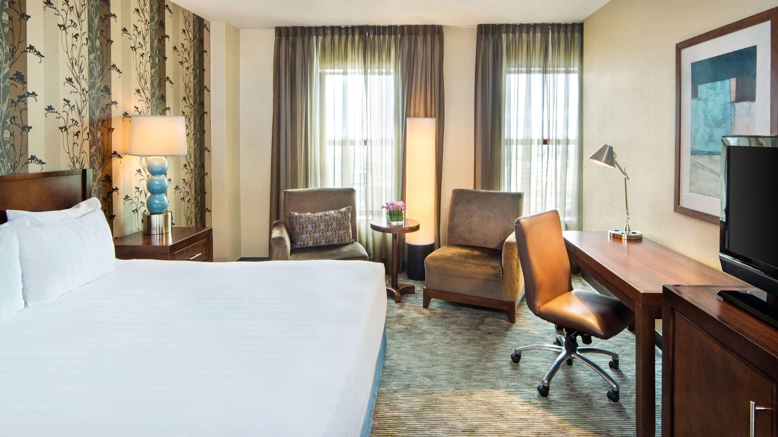 Double Queen Size Bed