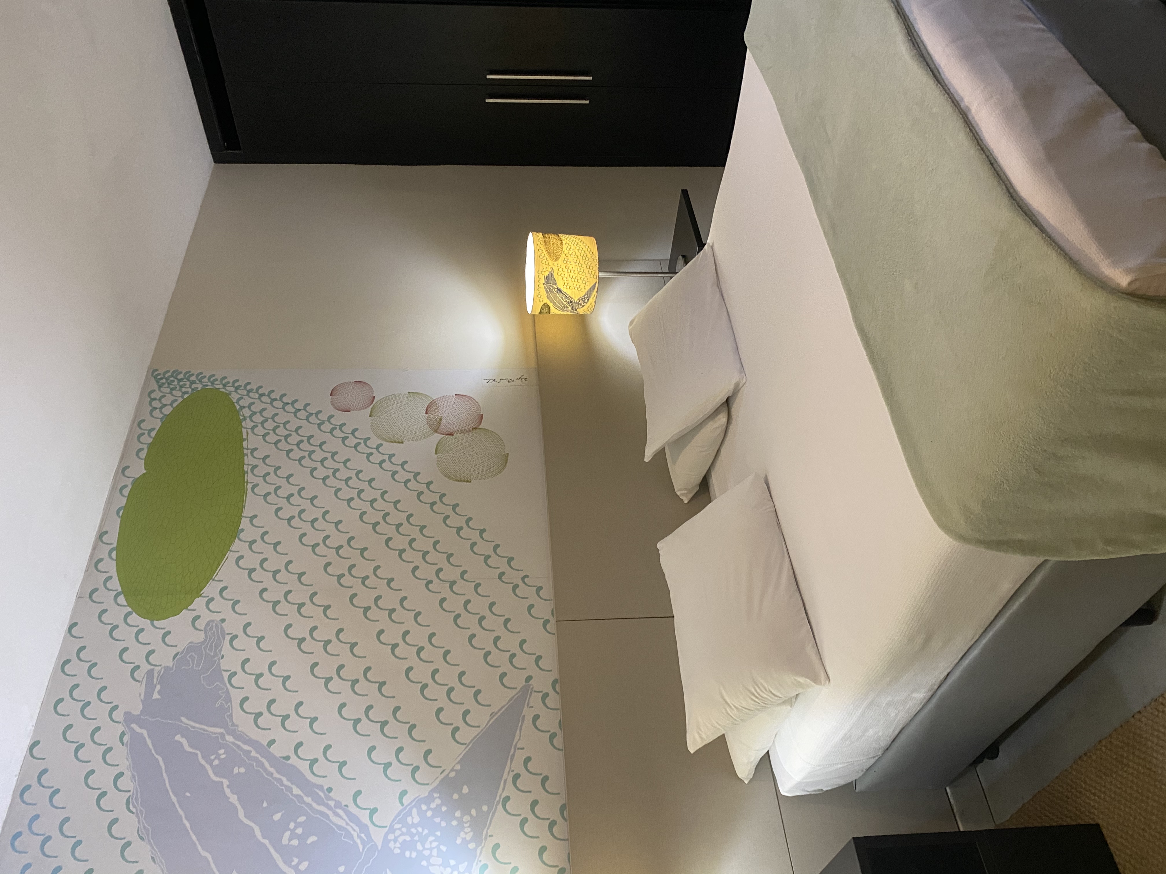 Apartment Connecting Room