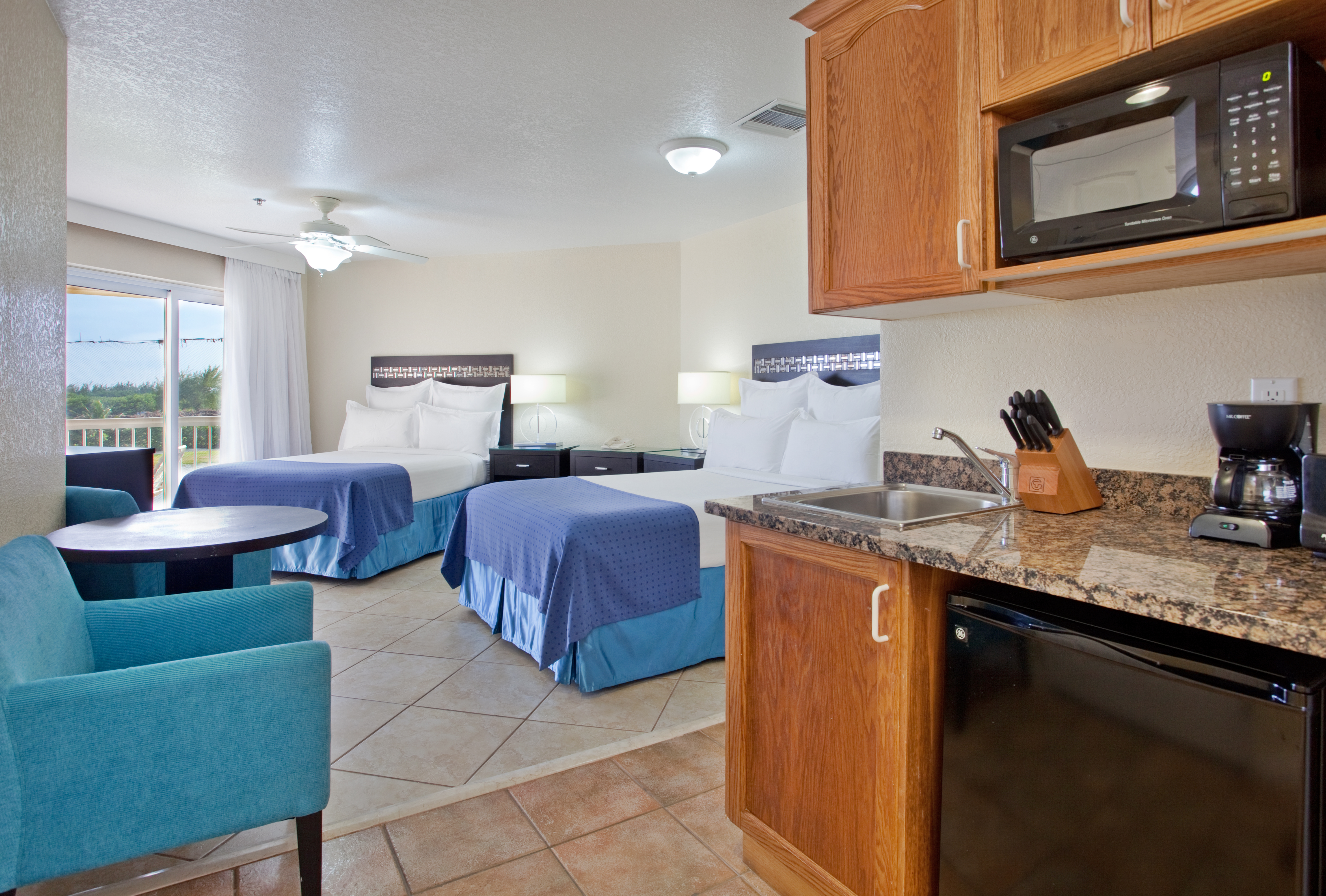 Double Two Queen Beds Non Smoking