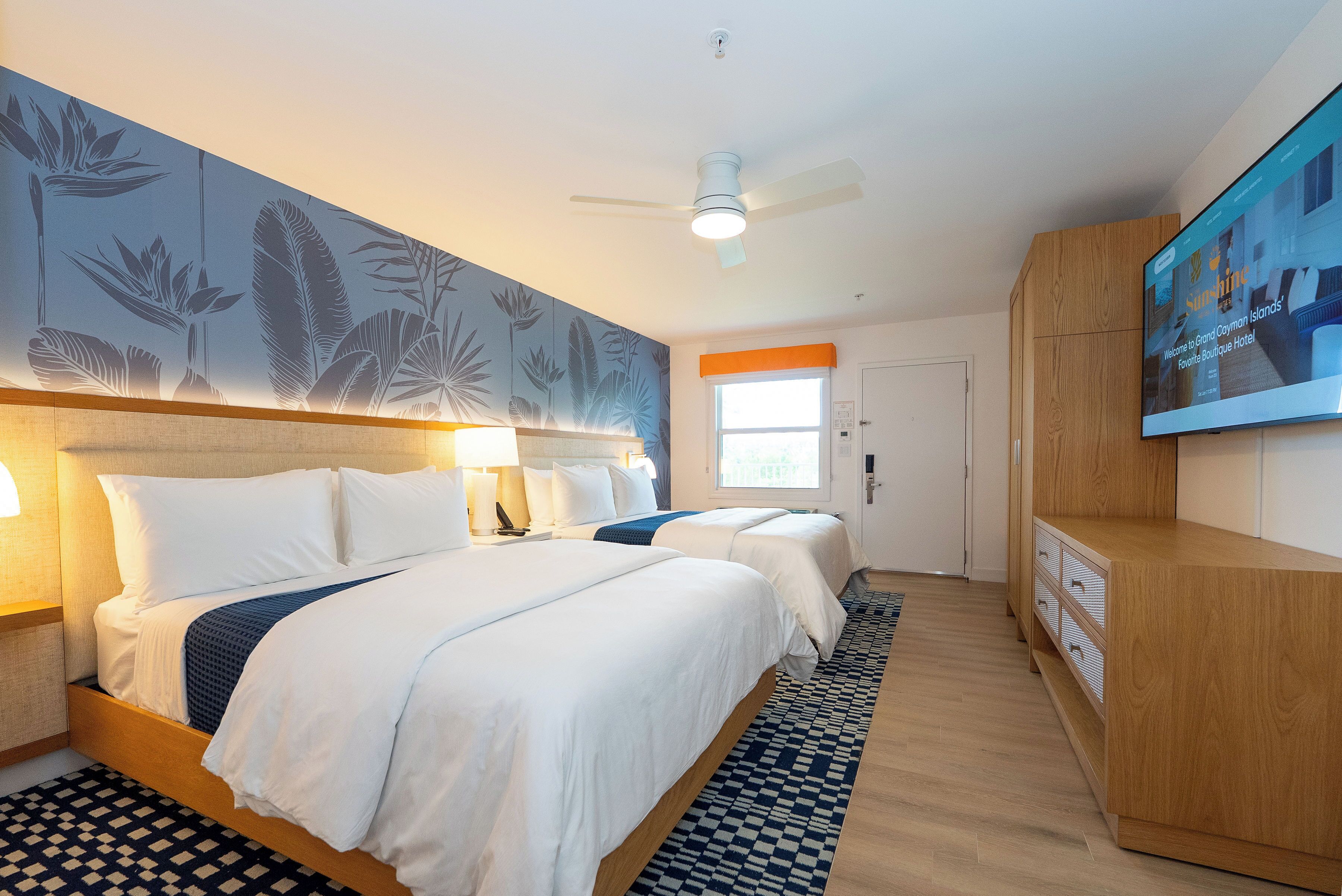 Suite Deluxe Two Queen Beds