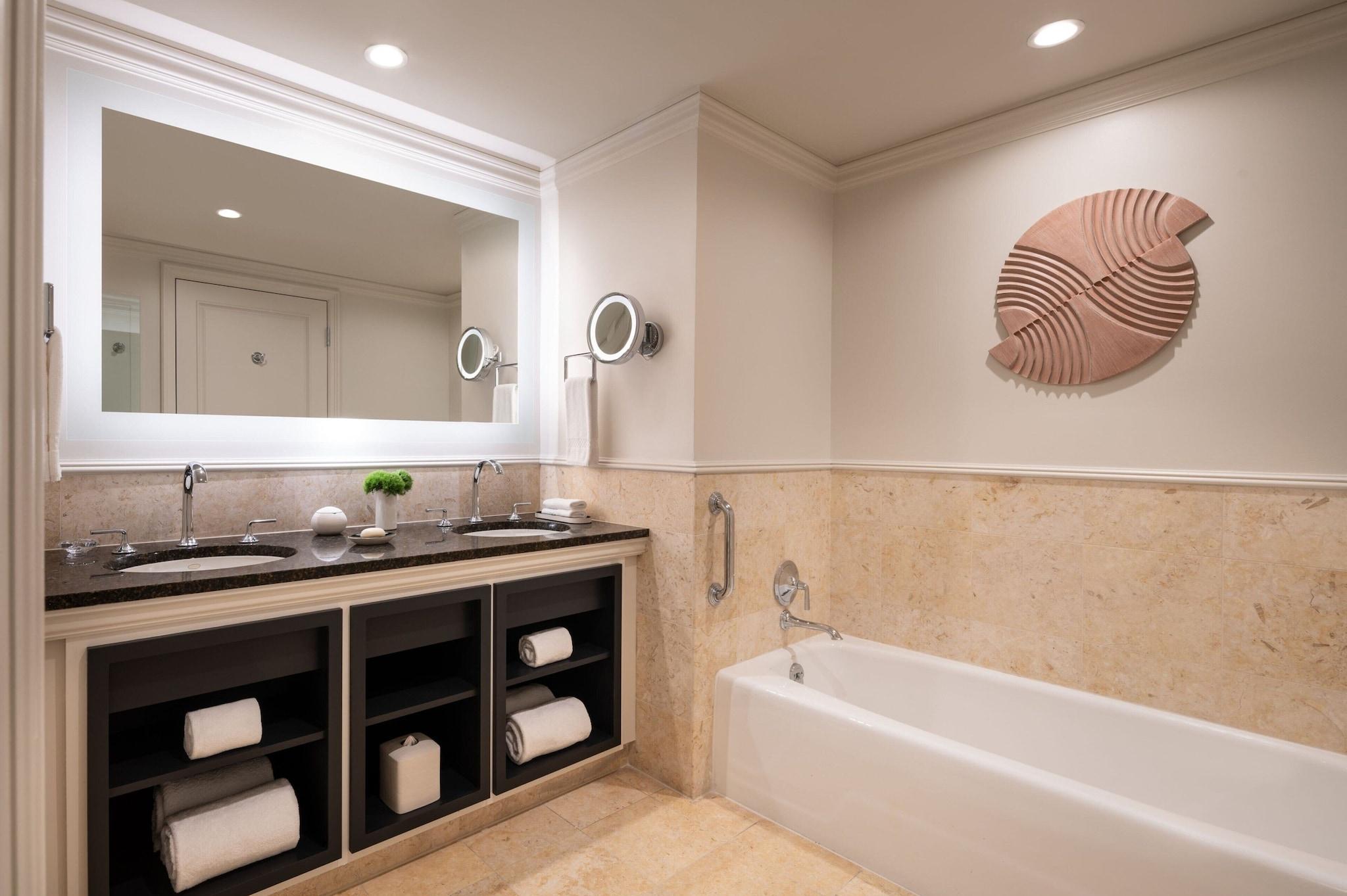 Suite Ocean View Two Bedrooms