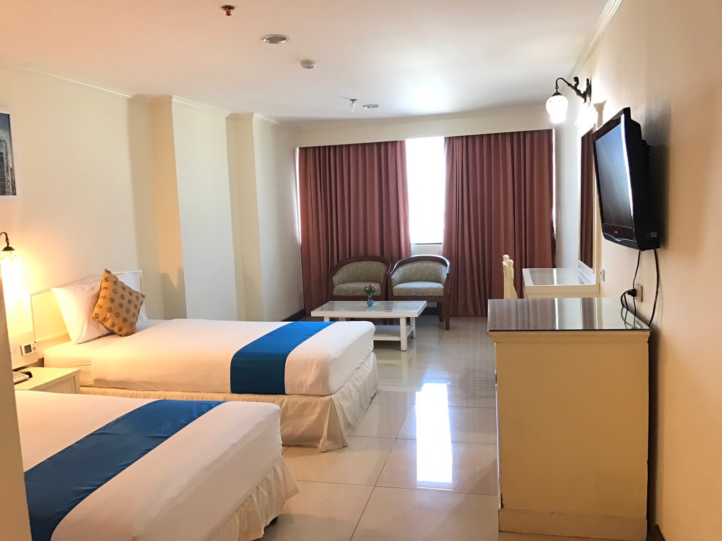 Double or Twin Superior