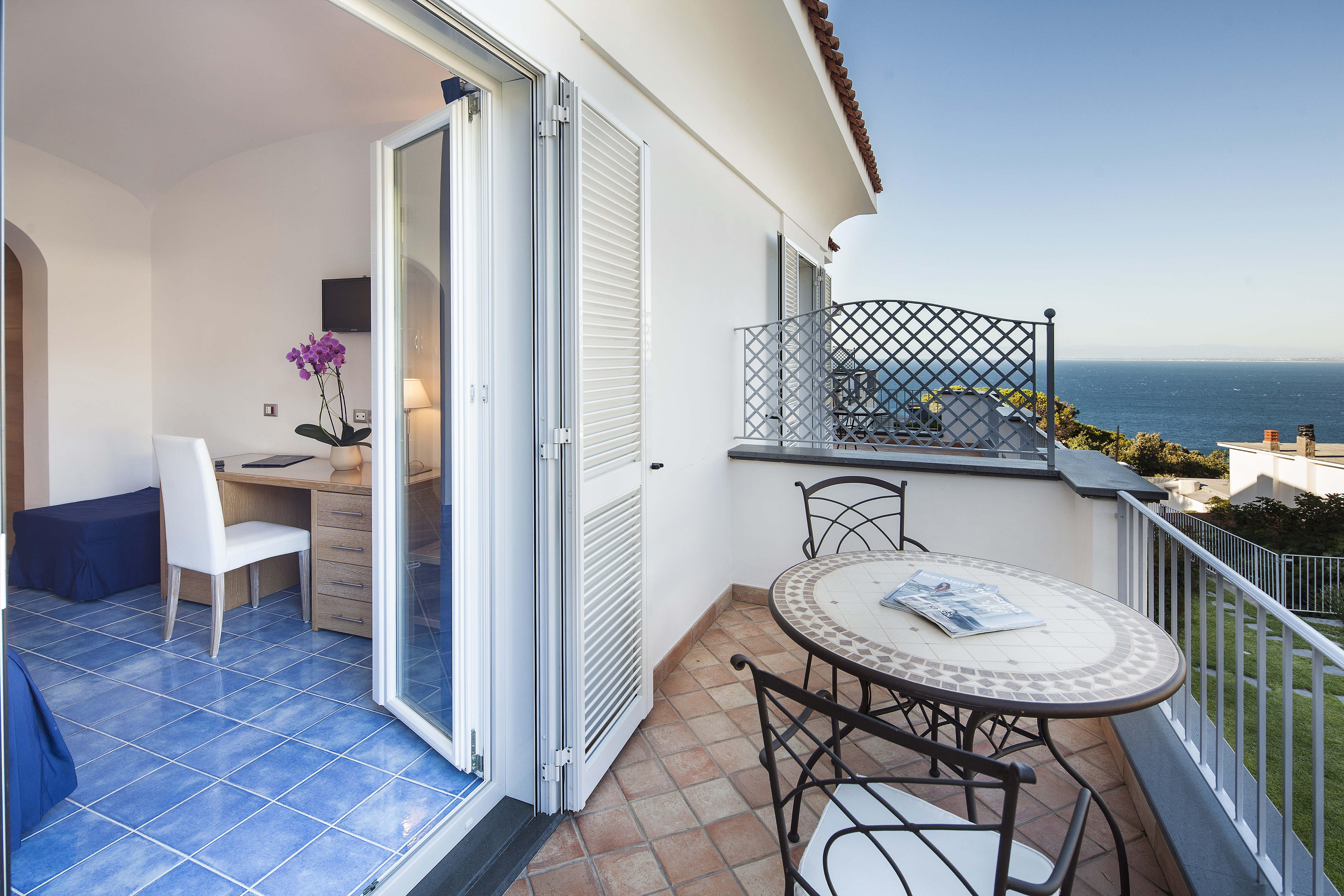 Double or Twin Superior Sea View