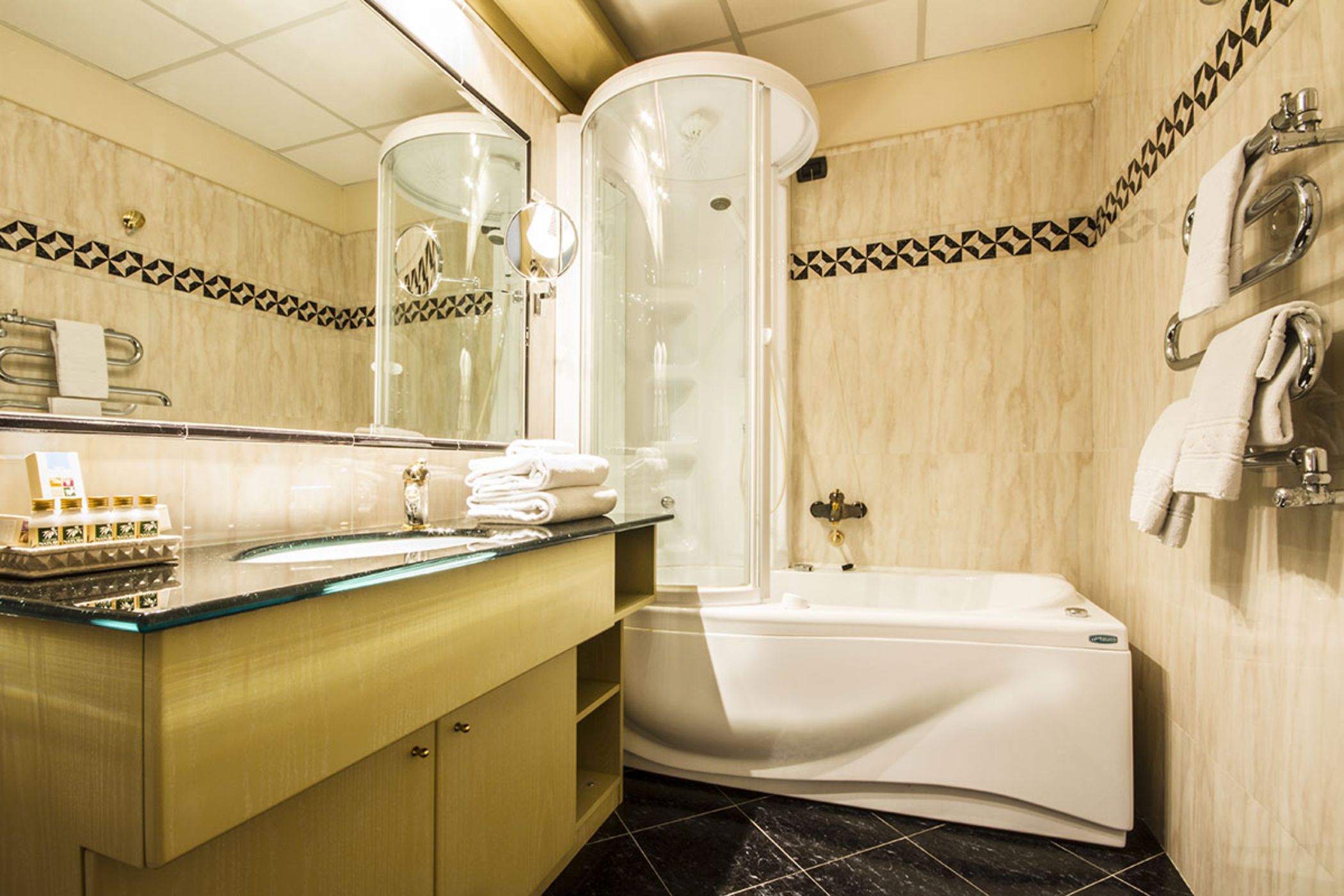 Double Classic Garden View