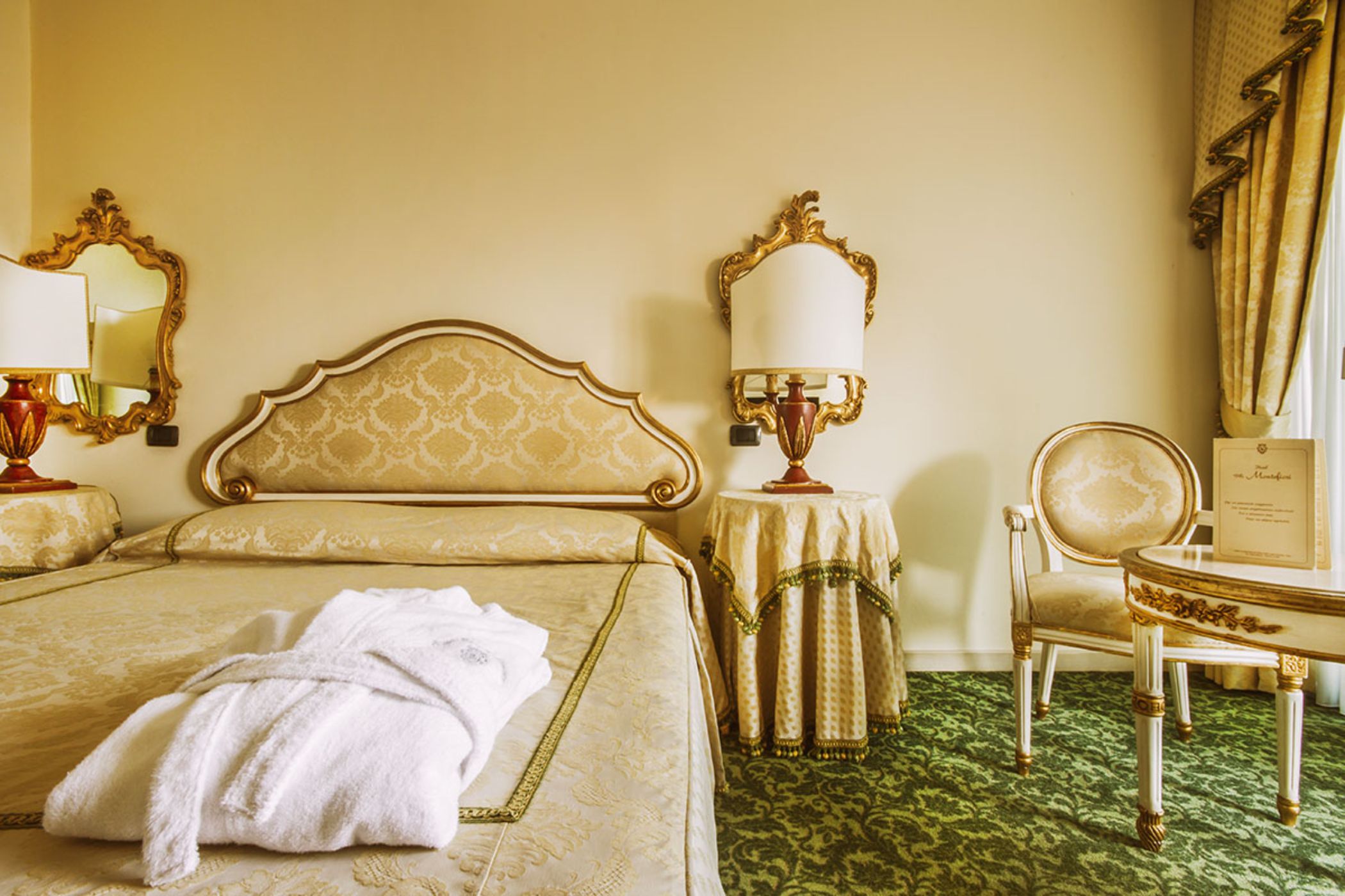 Double Classic Garden View