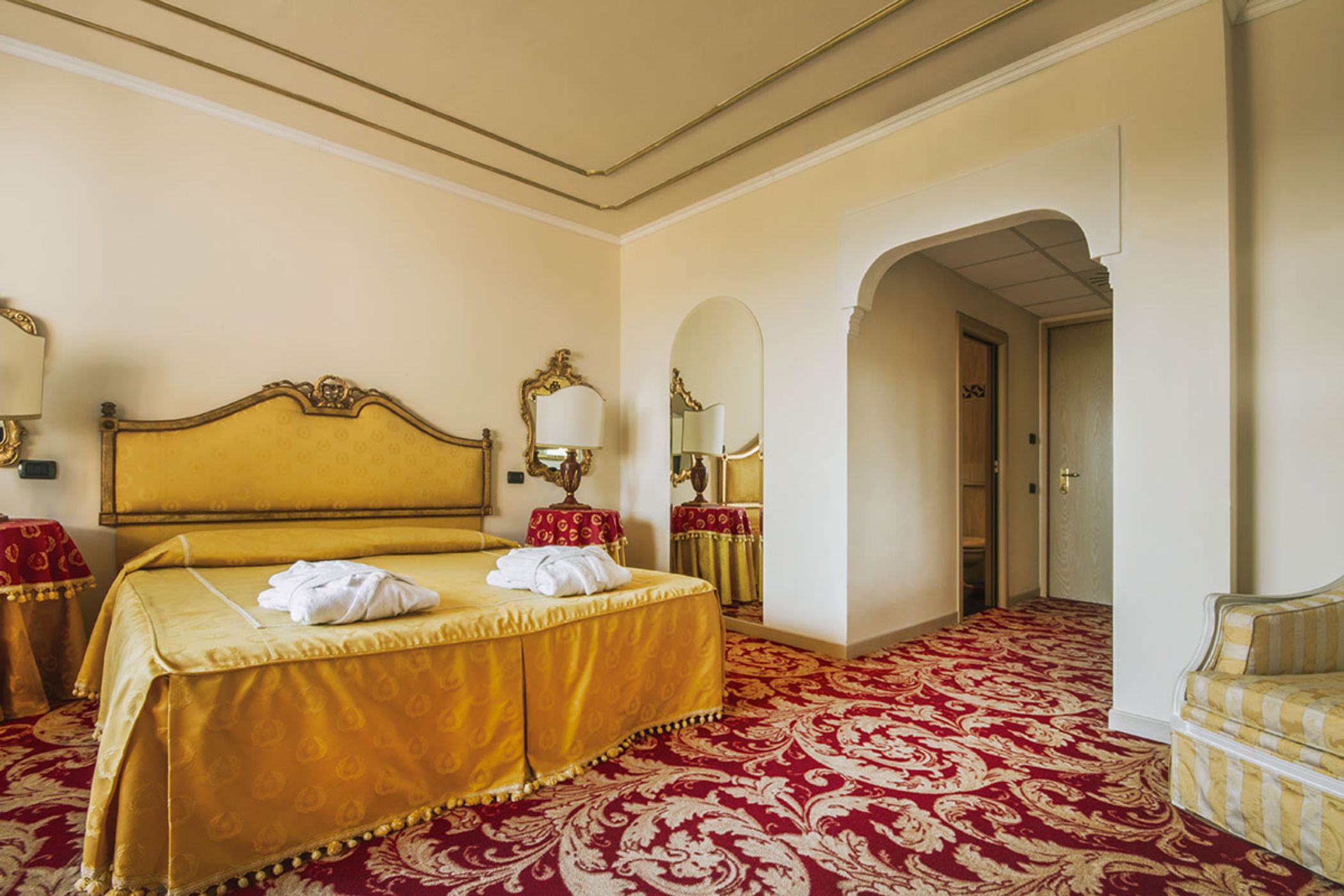 Double Classic Garden View