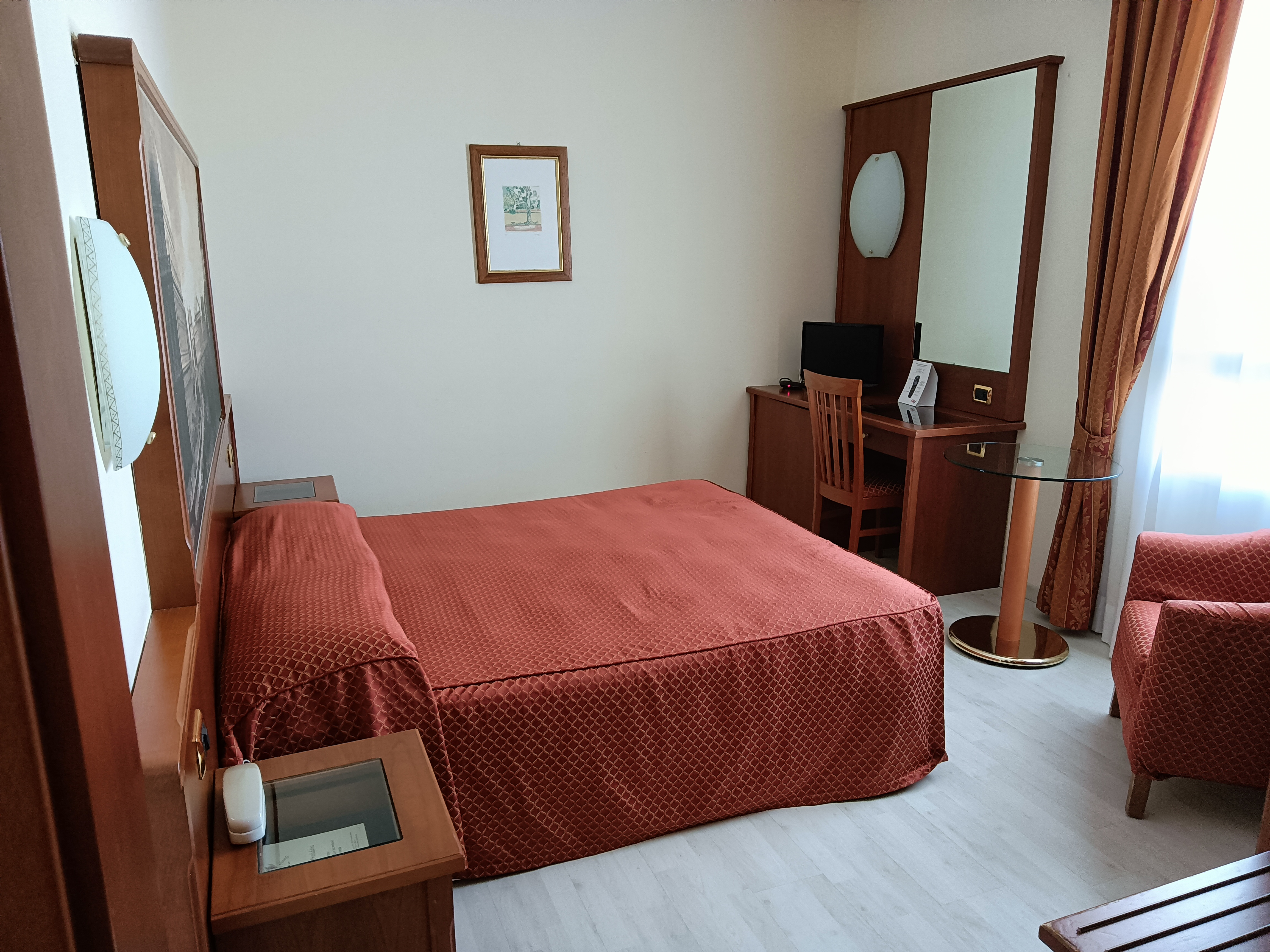 Double or Twin Standard