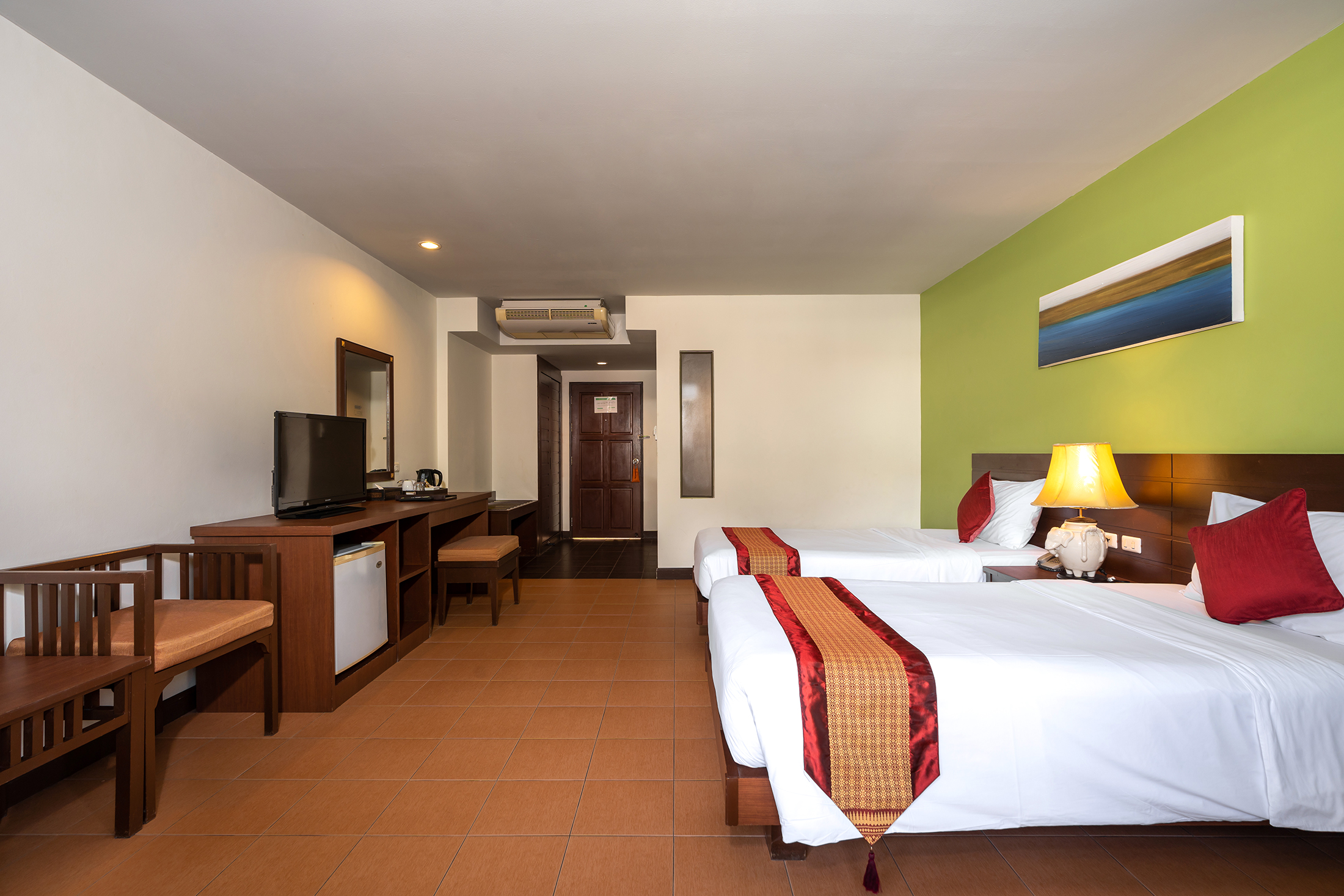 Double or Twin Standard