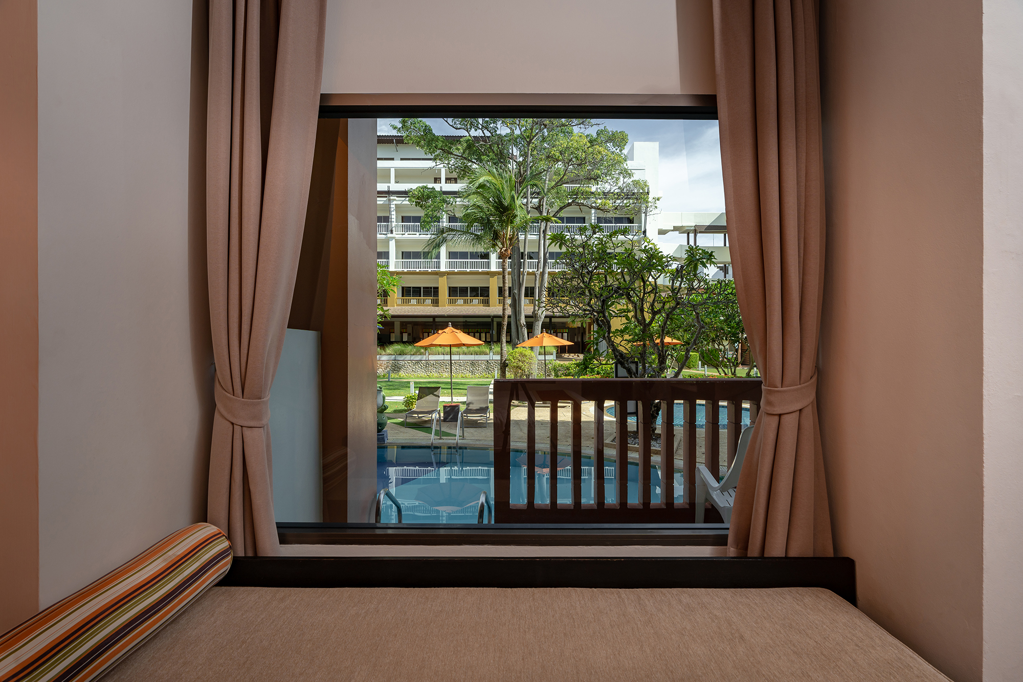 Double or Twin Deluxe