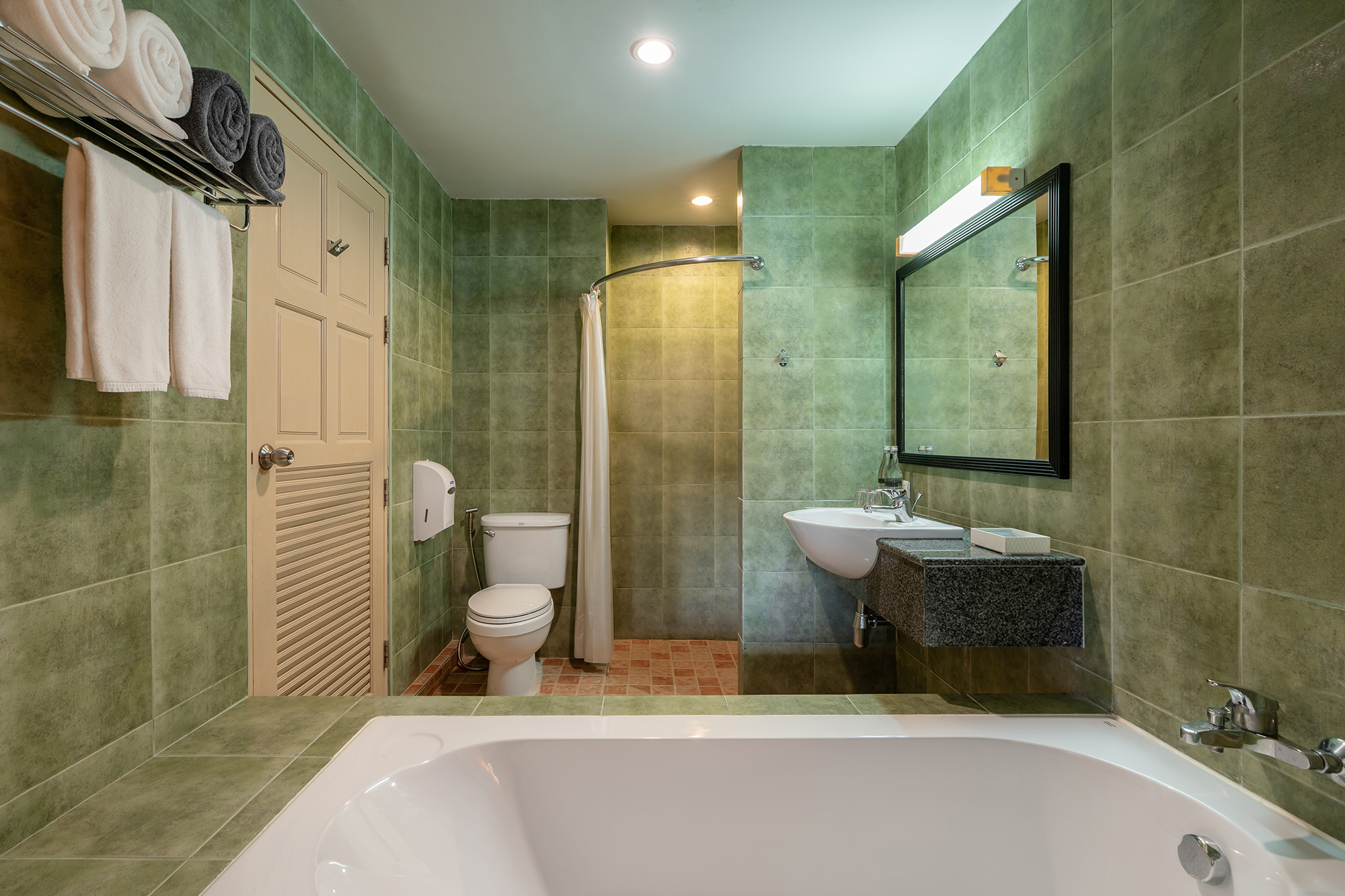 Double or Twin Deluxe