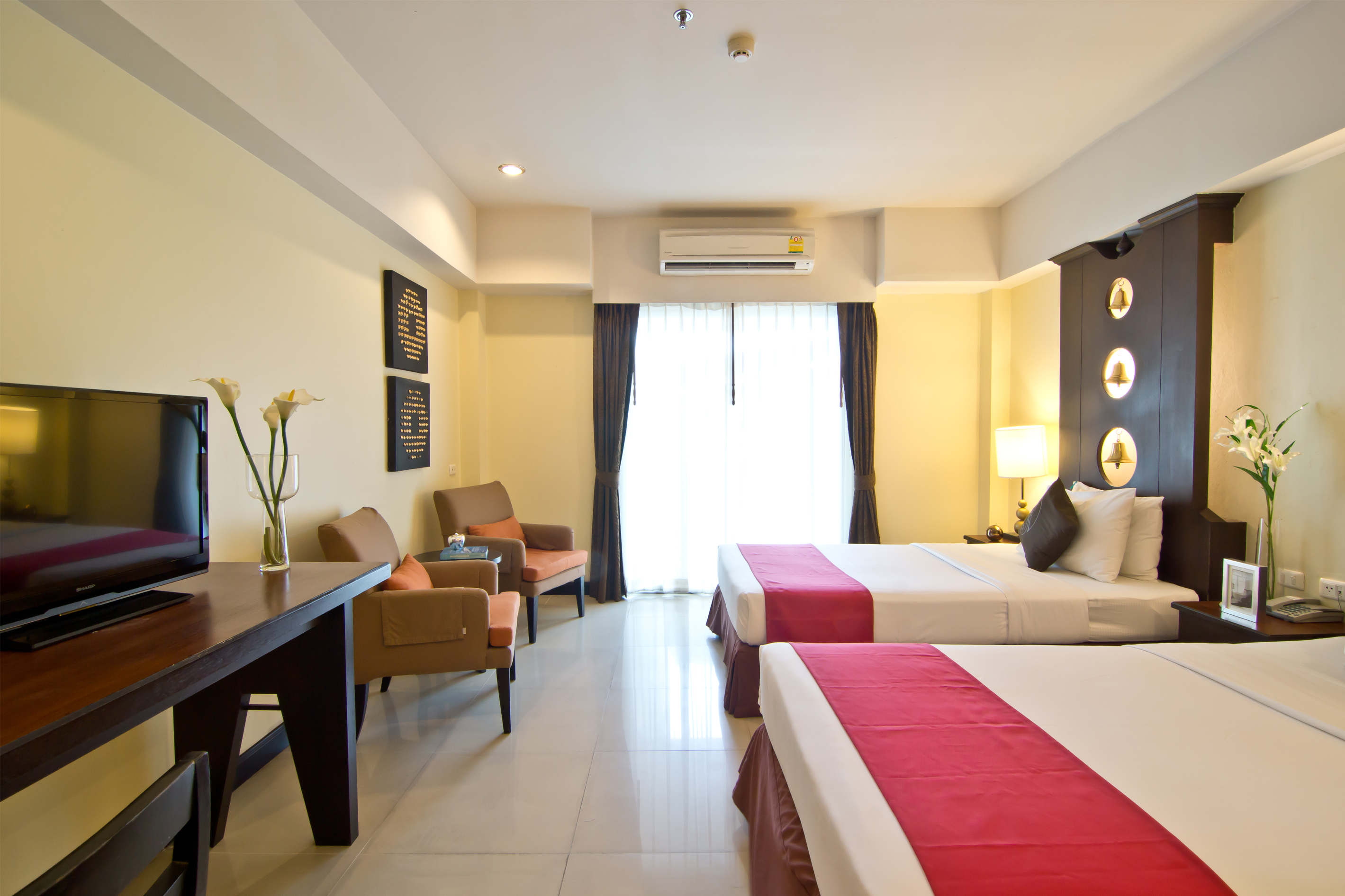 Double or Twin Deluxe