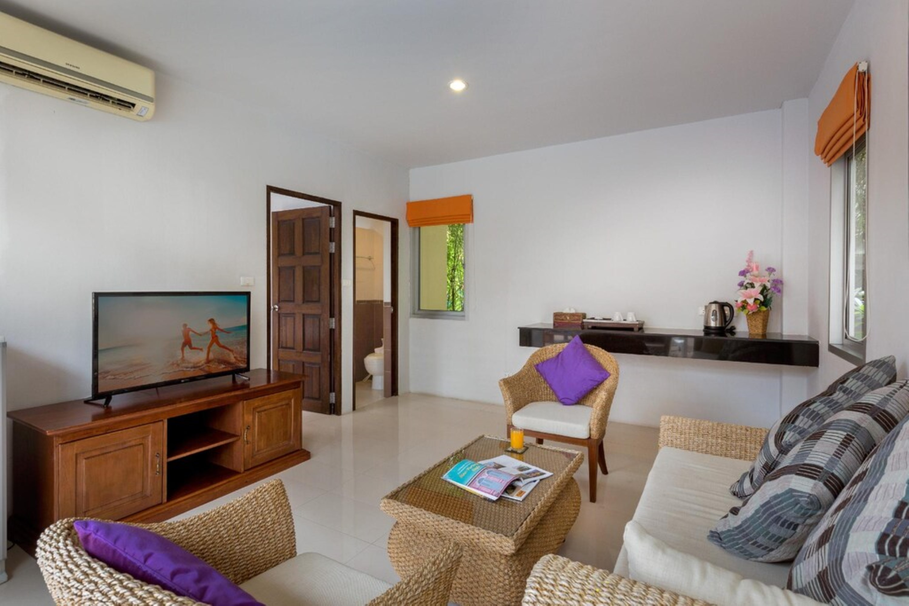 Suite Pool View One Bedroom