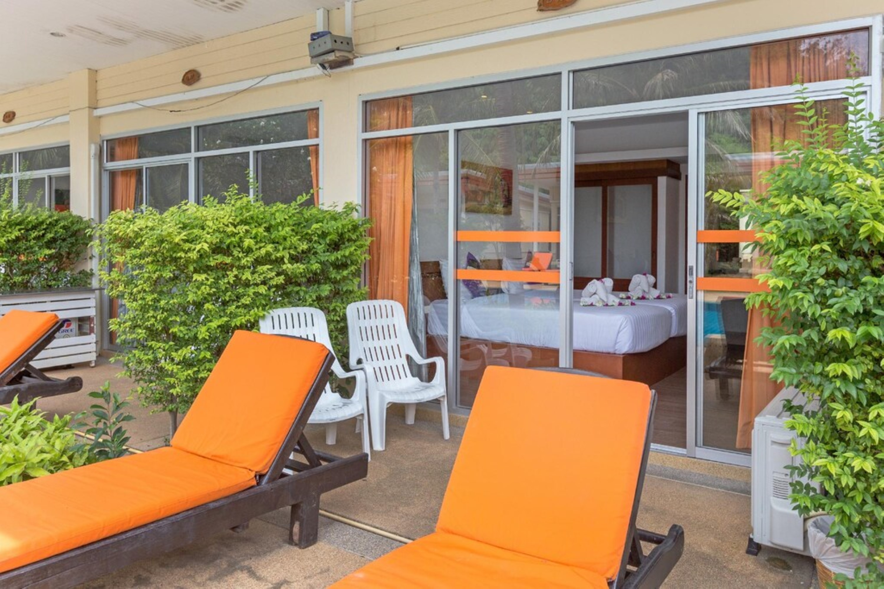 Double Superior Pool View