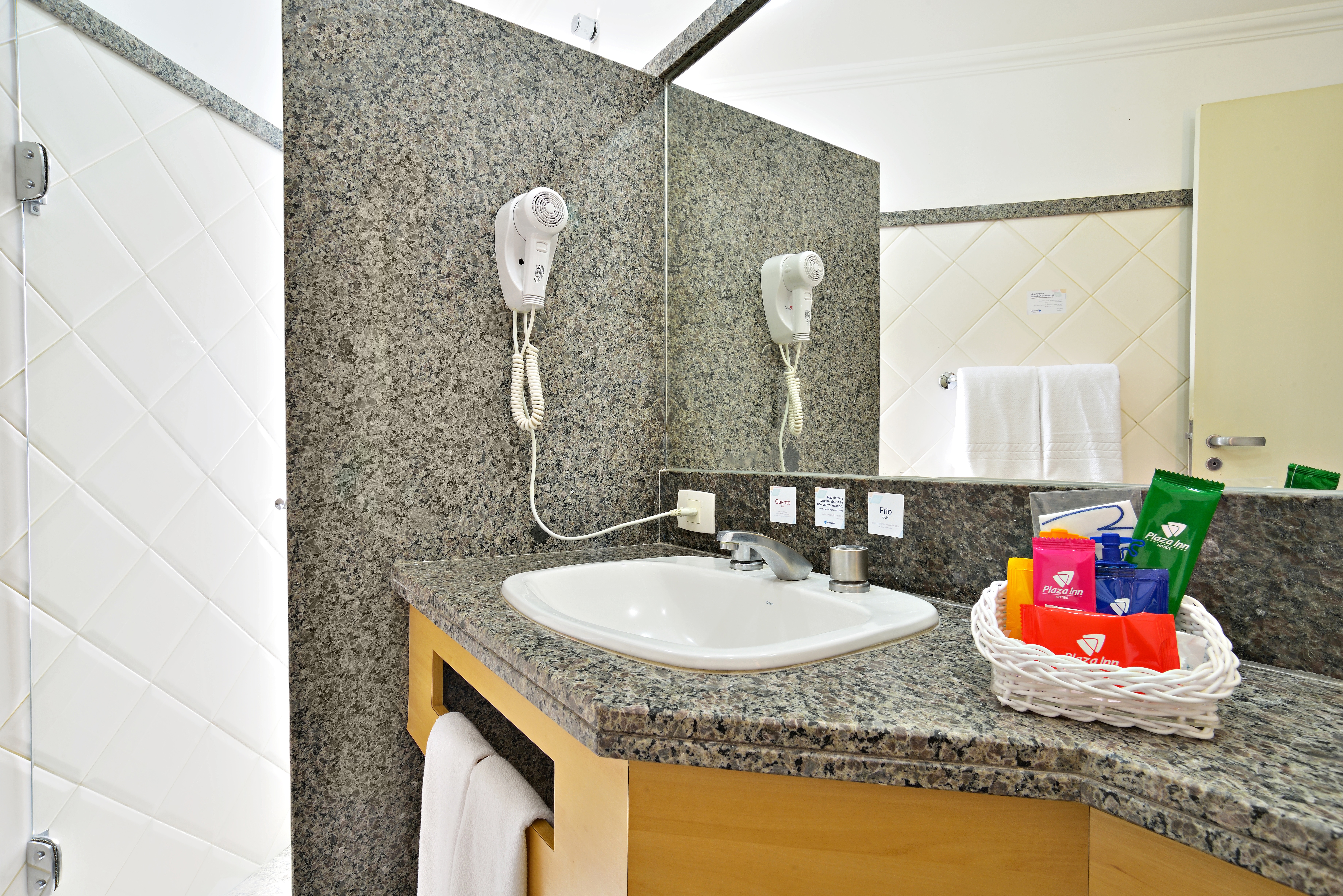 Apartment Capacity 2