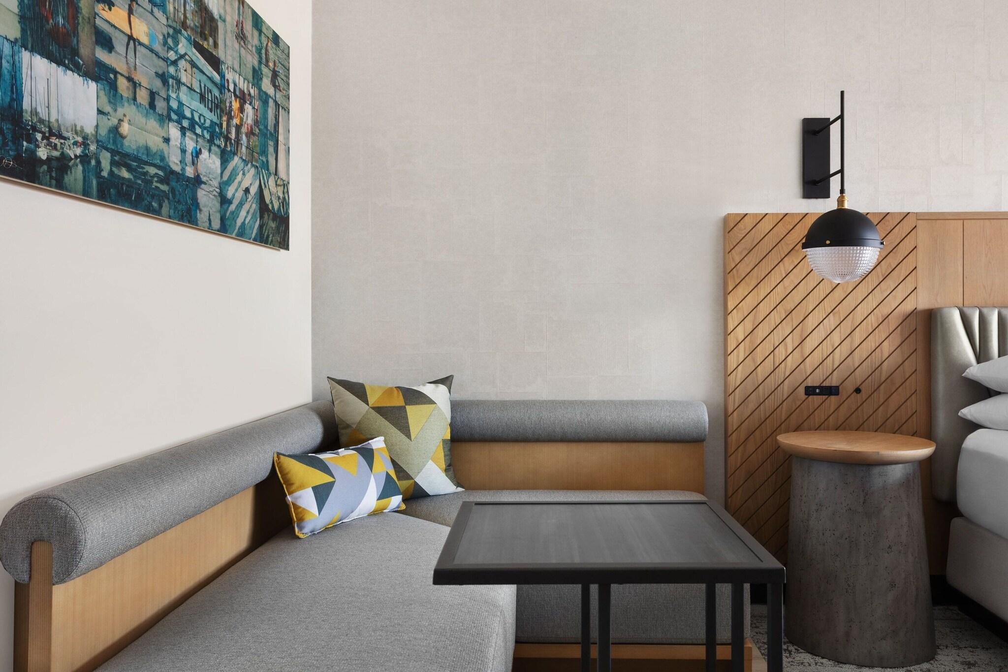 Double City View King Bed