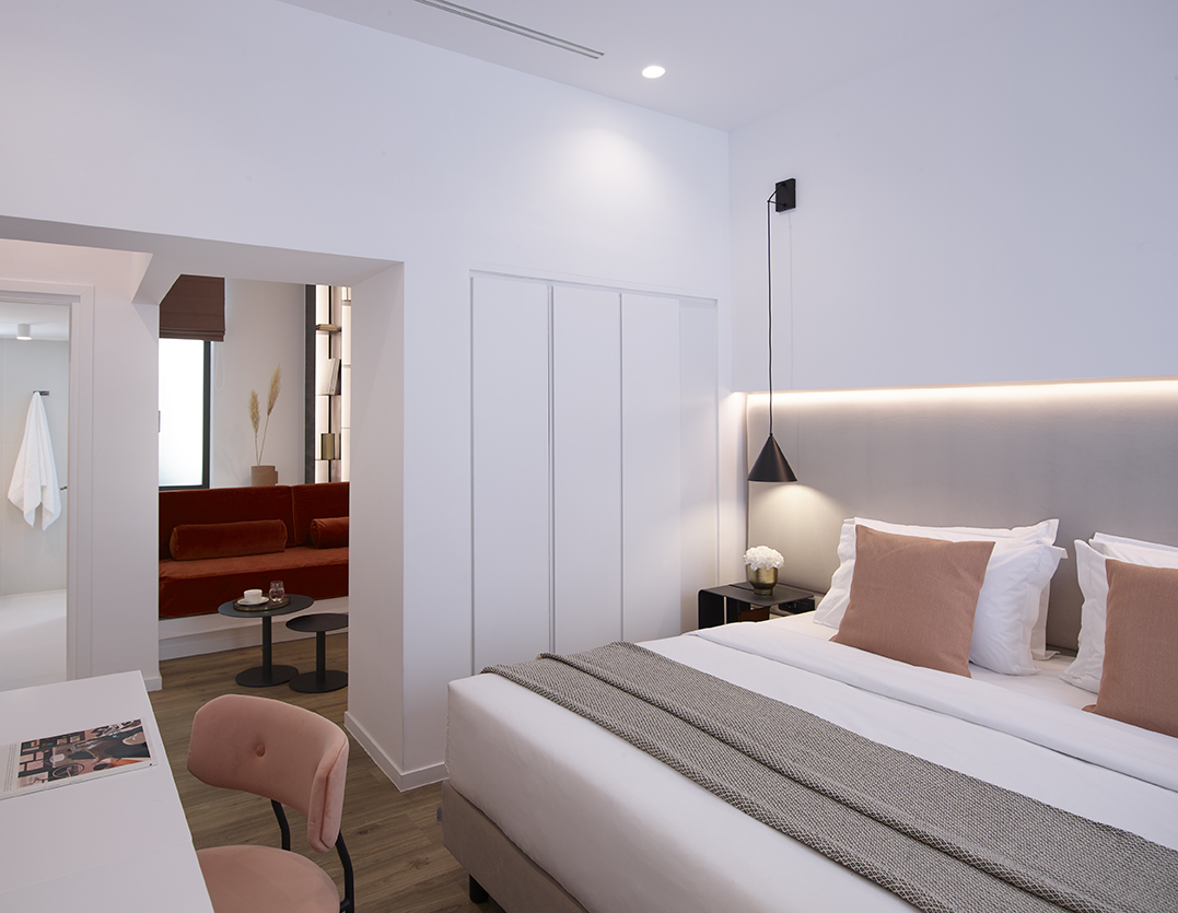 Double or Twin Deluxe