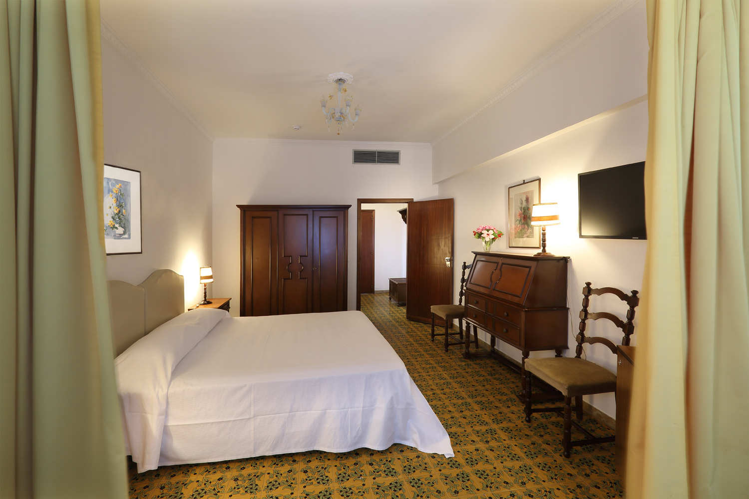 Double or Twin Comfort