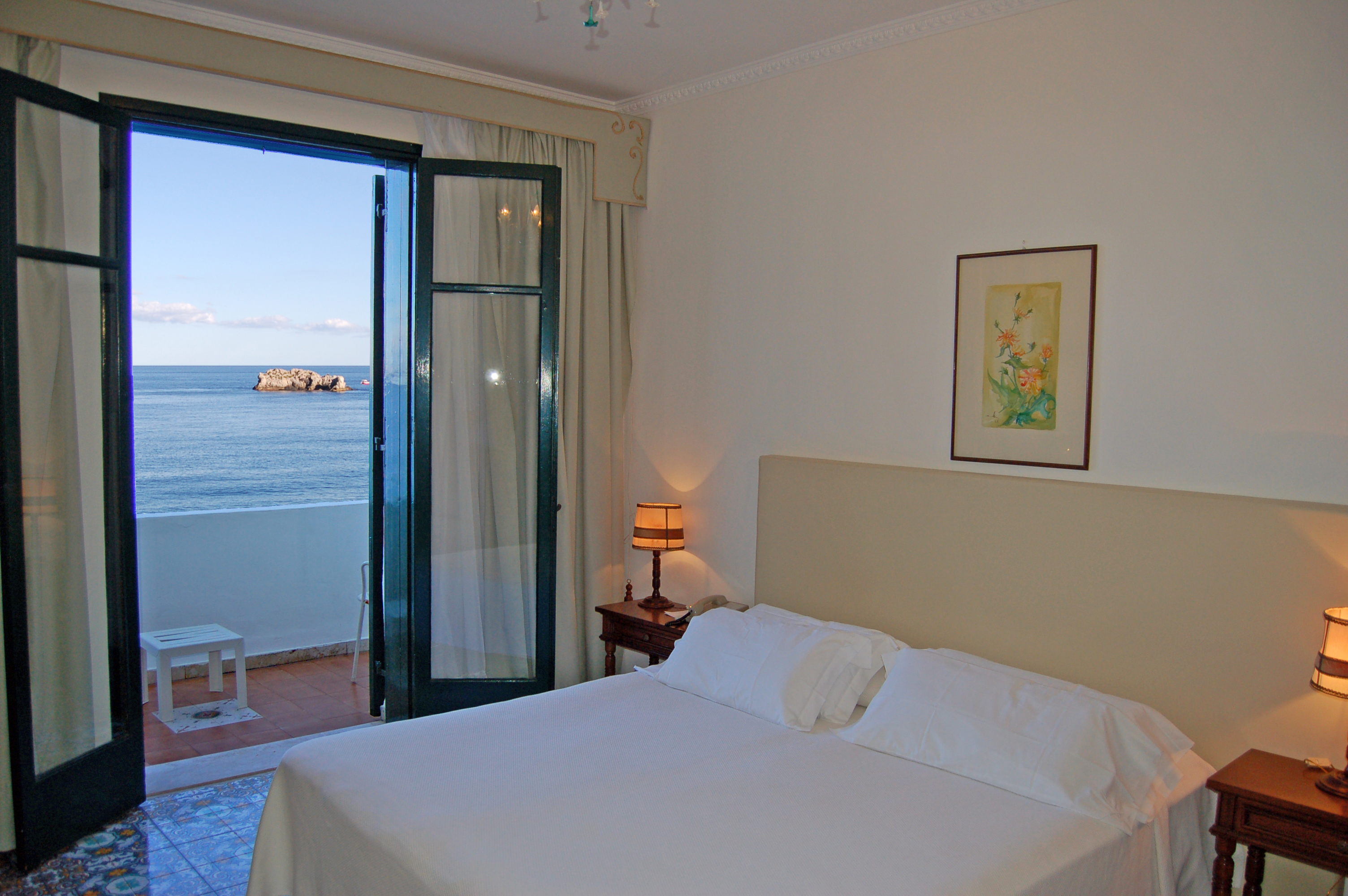 Double Single with Balcony