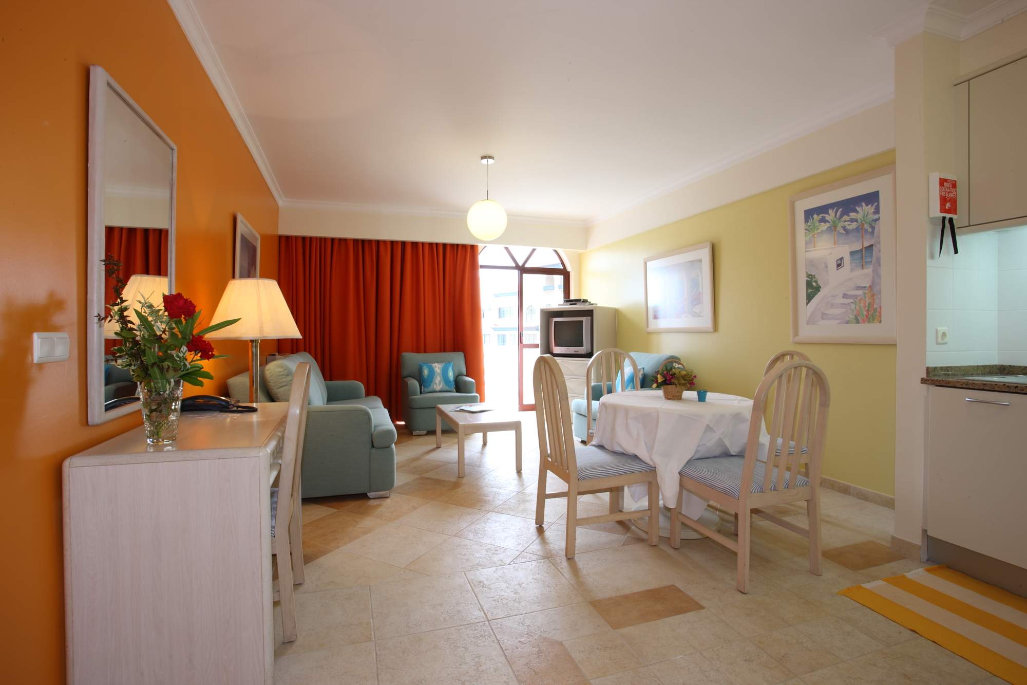 Junior Suite Sea View with Balcony