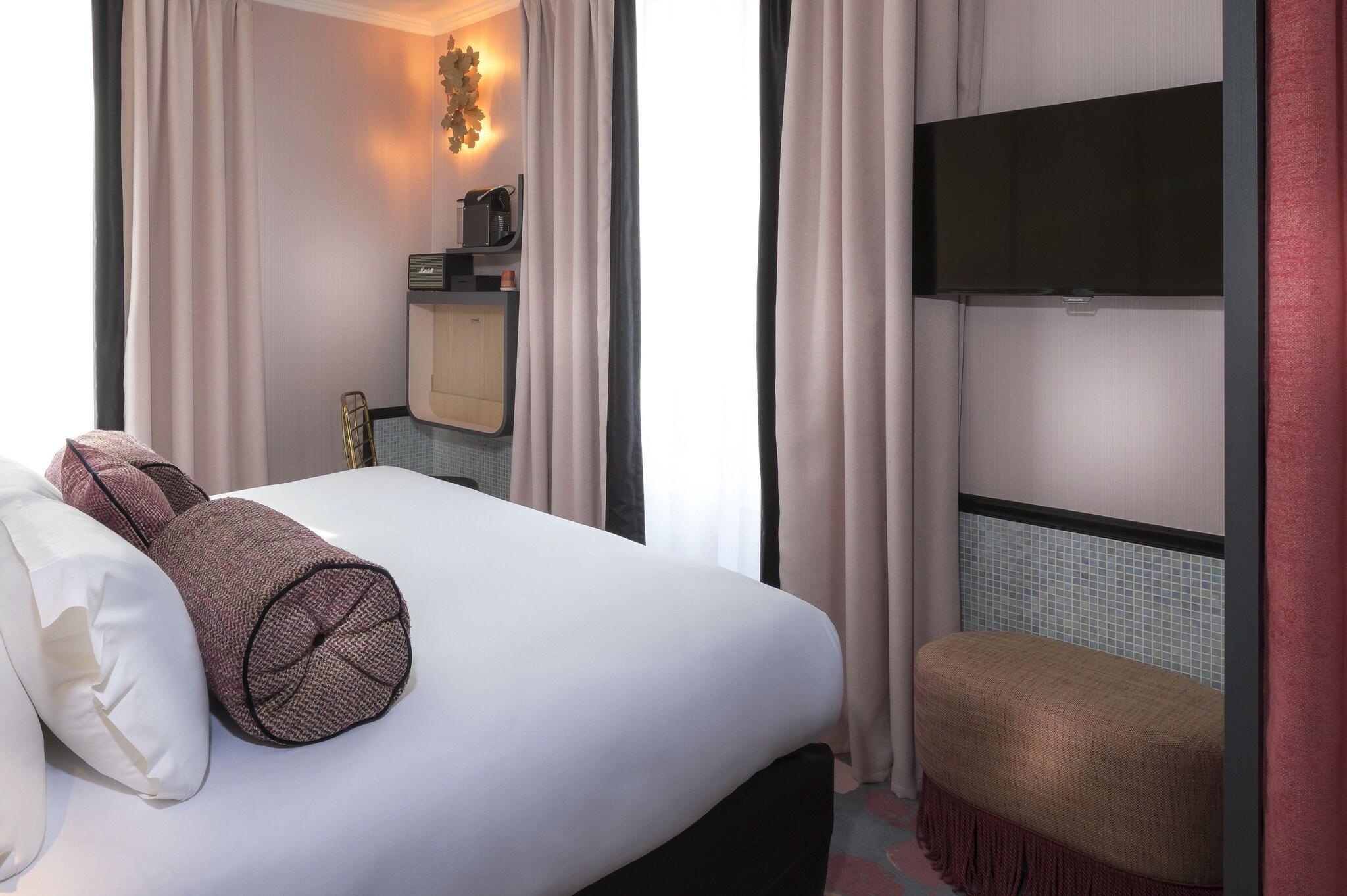 Family Room Connecting Room