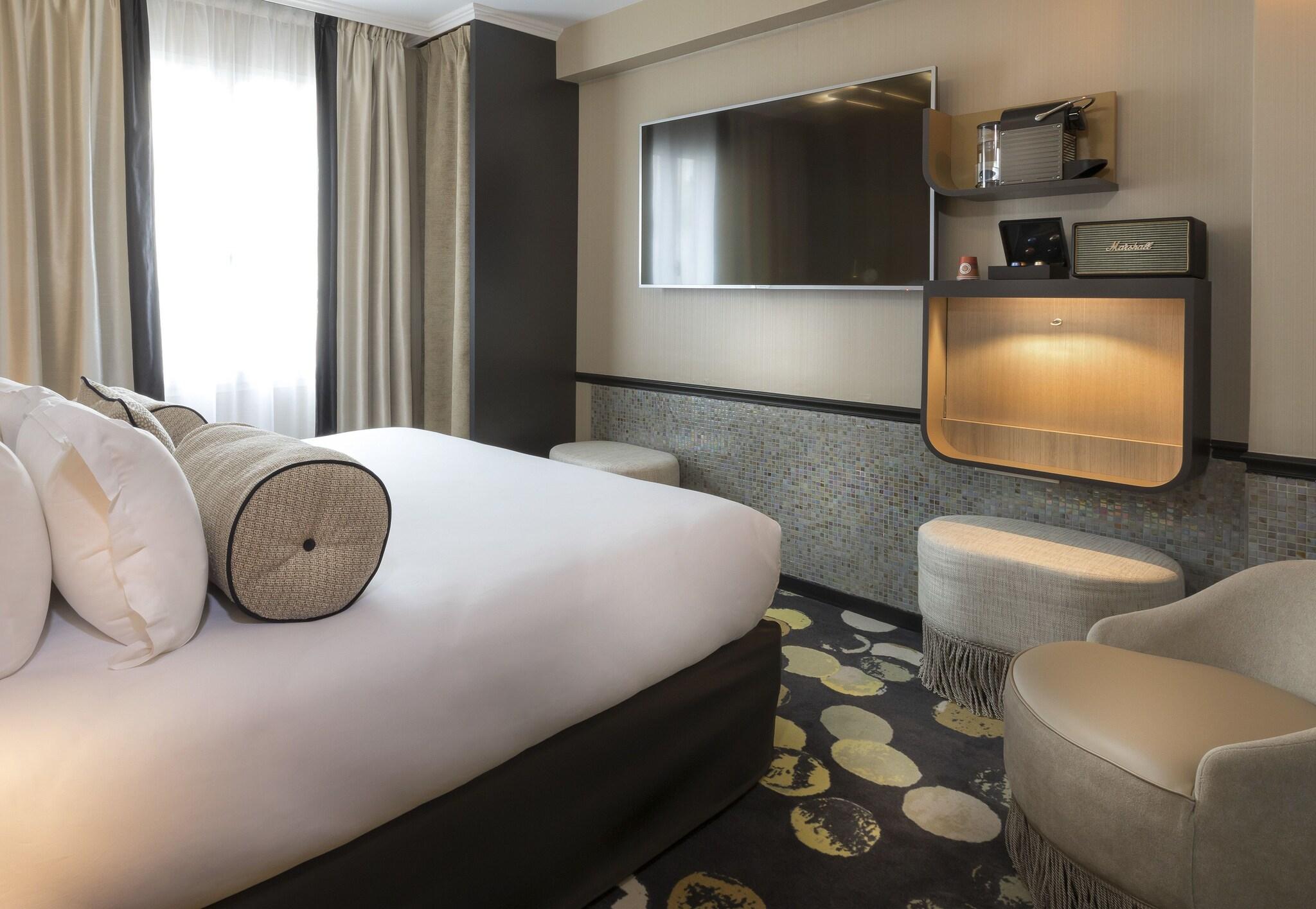 Double Superior Queen Bed