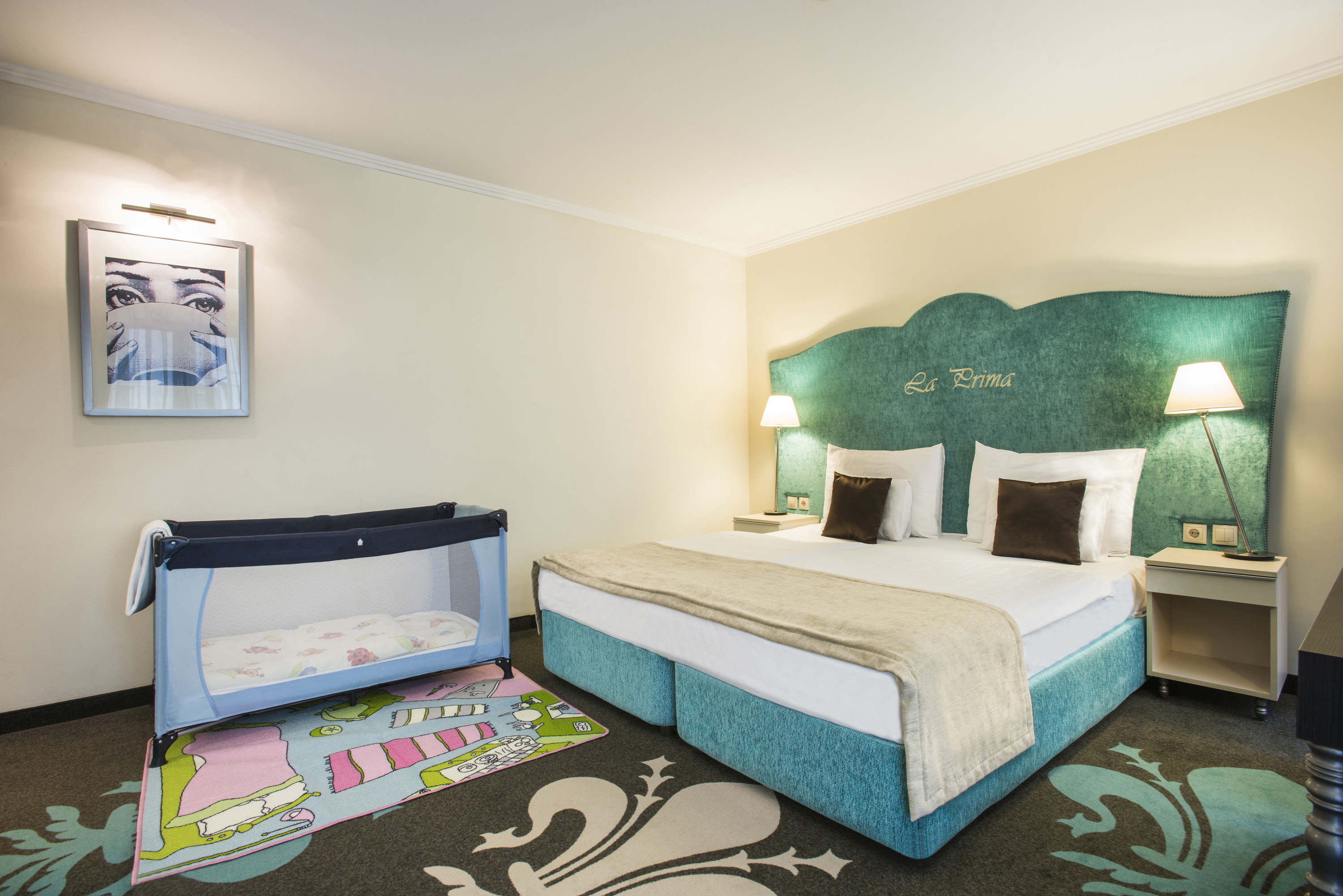 Double or Twin Deluxe