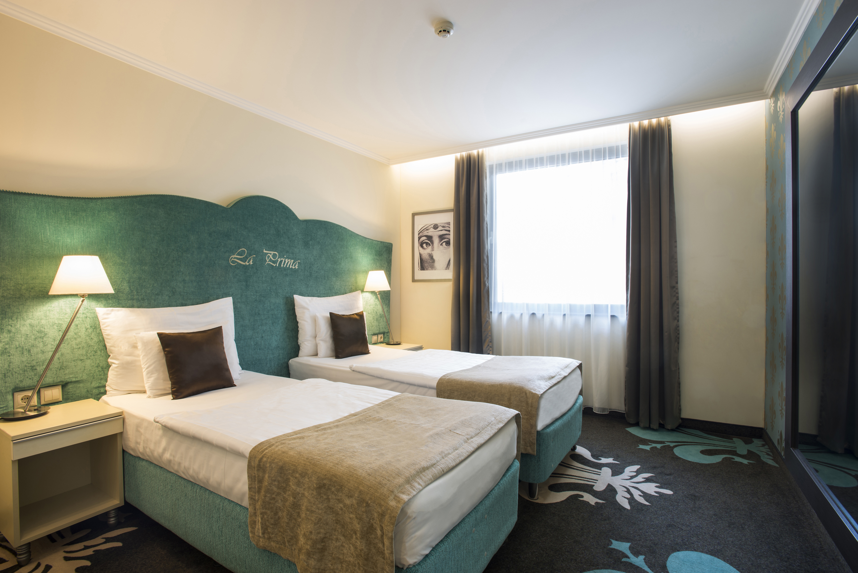 Double or Twin Deluxe