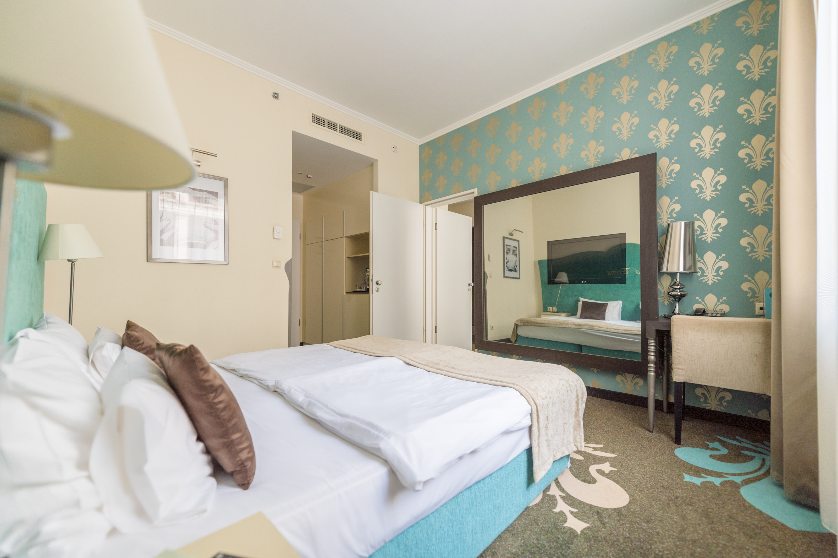 Family Room Standard