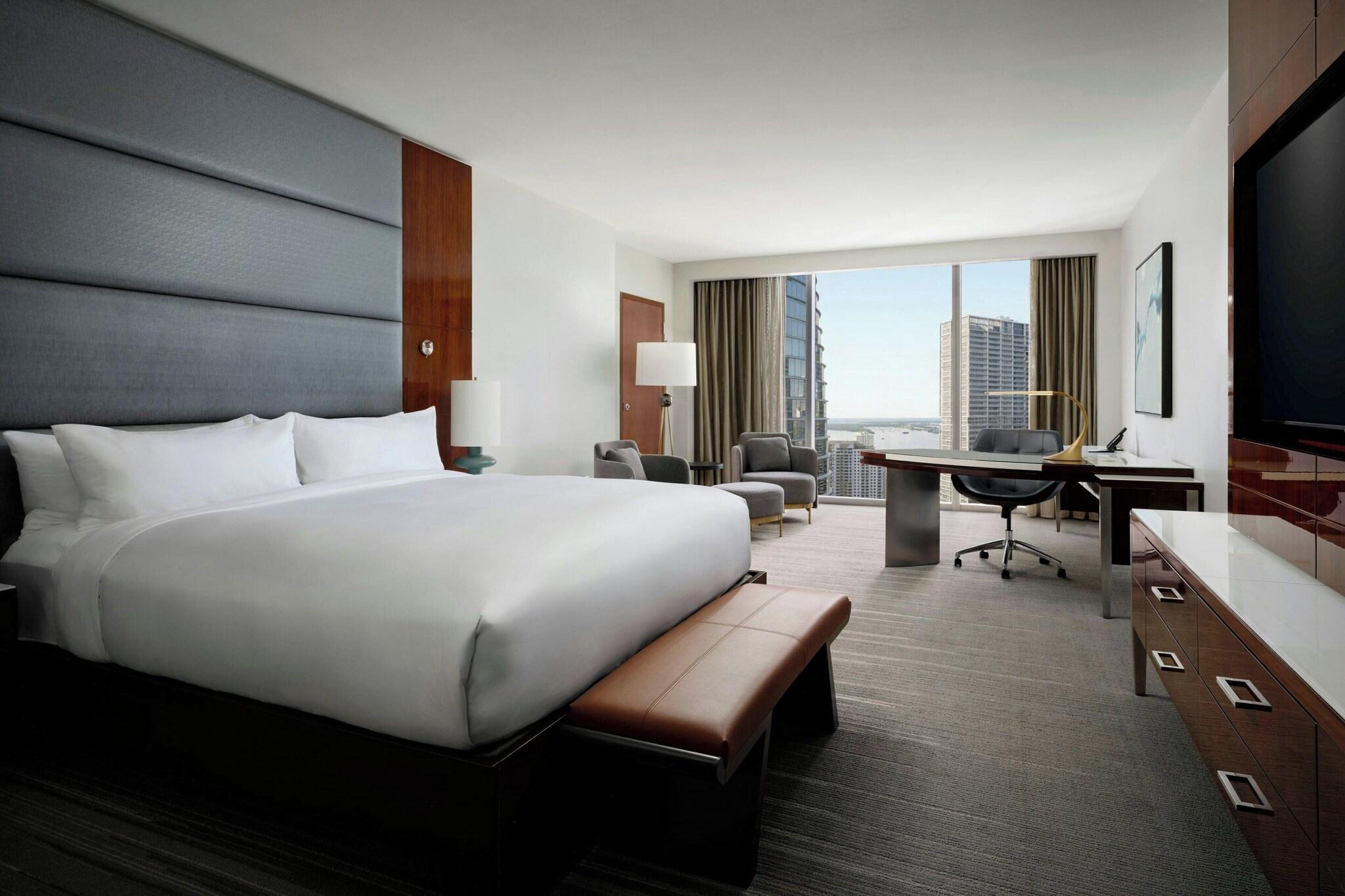 Double Executive King Bed