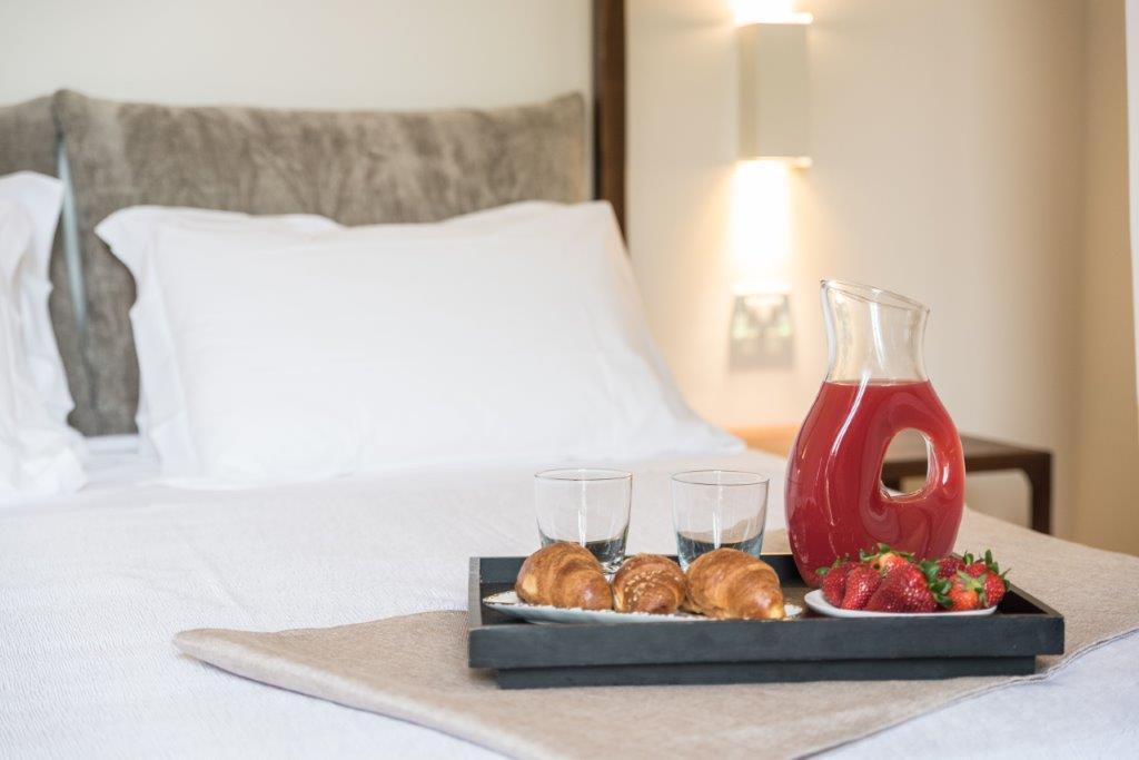 Double Connecting Room