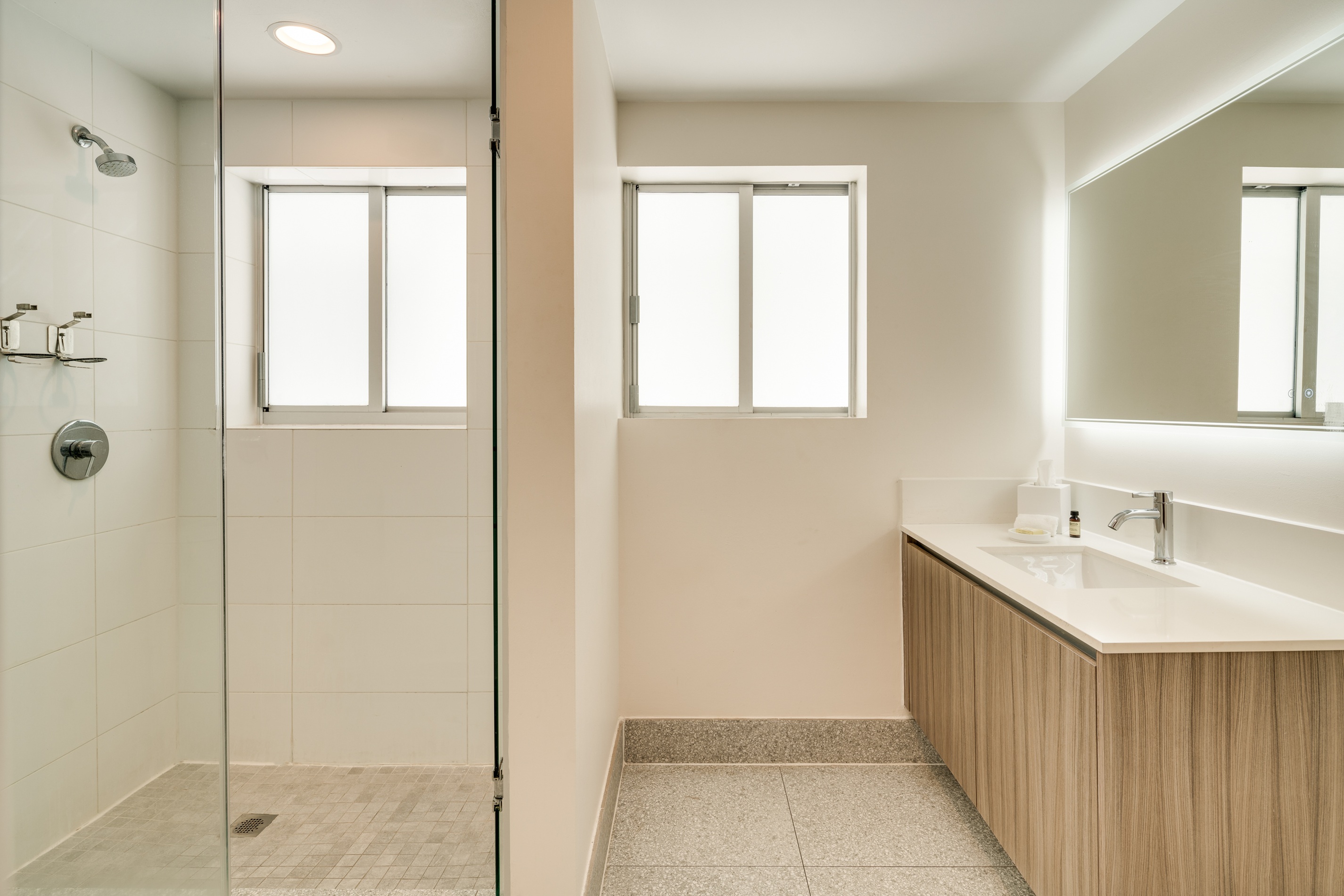 Double Deluxe Two Queen Beds