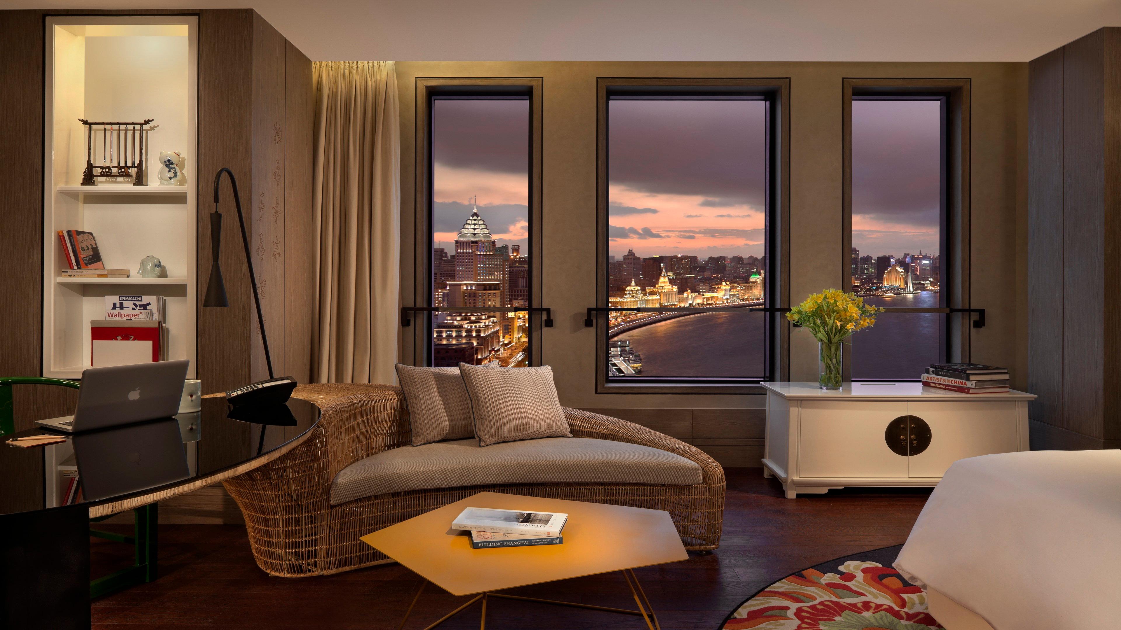 Double Executive King Bed