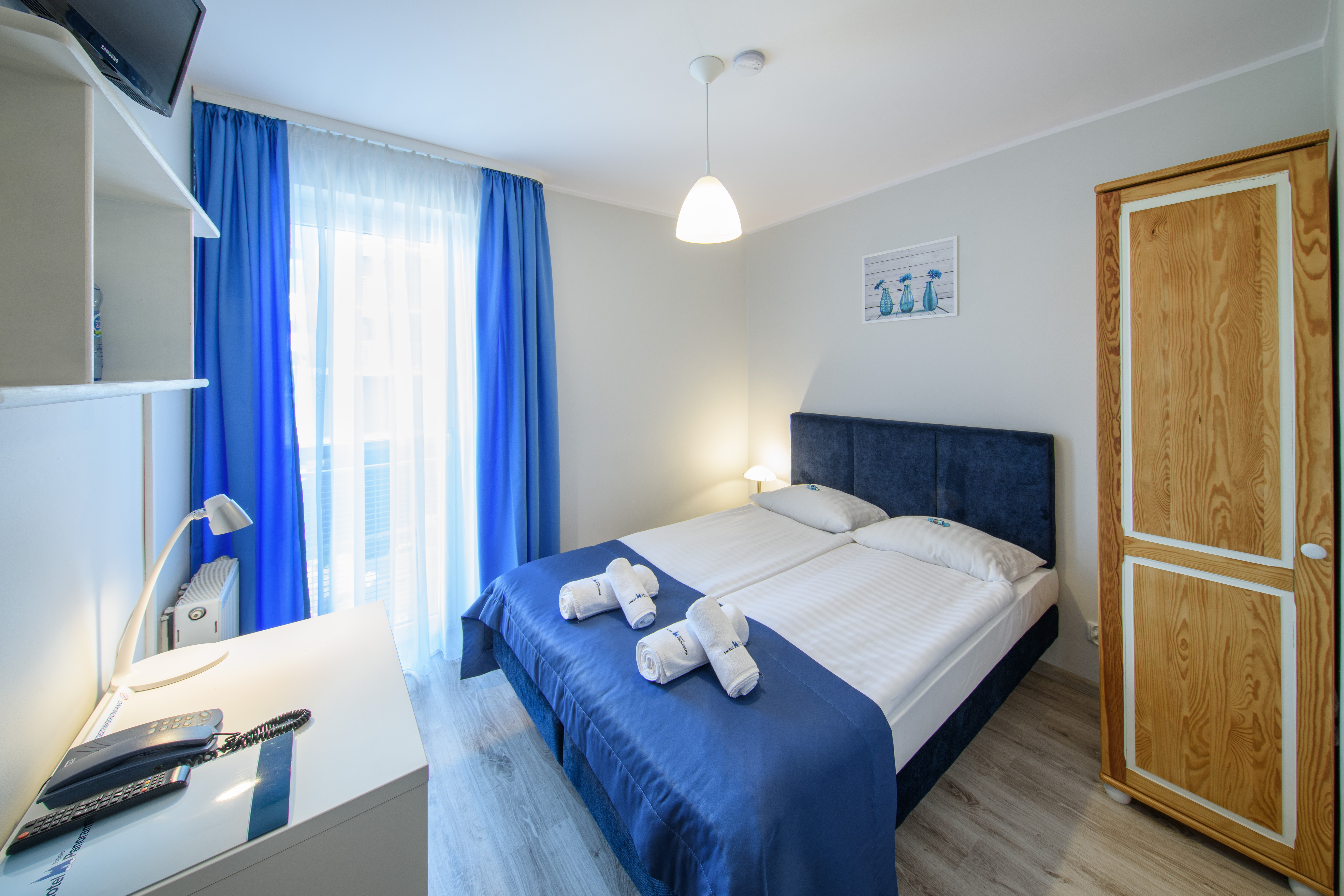 Double or Twin Standard