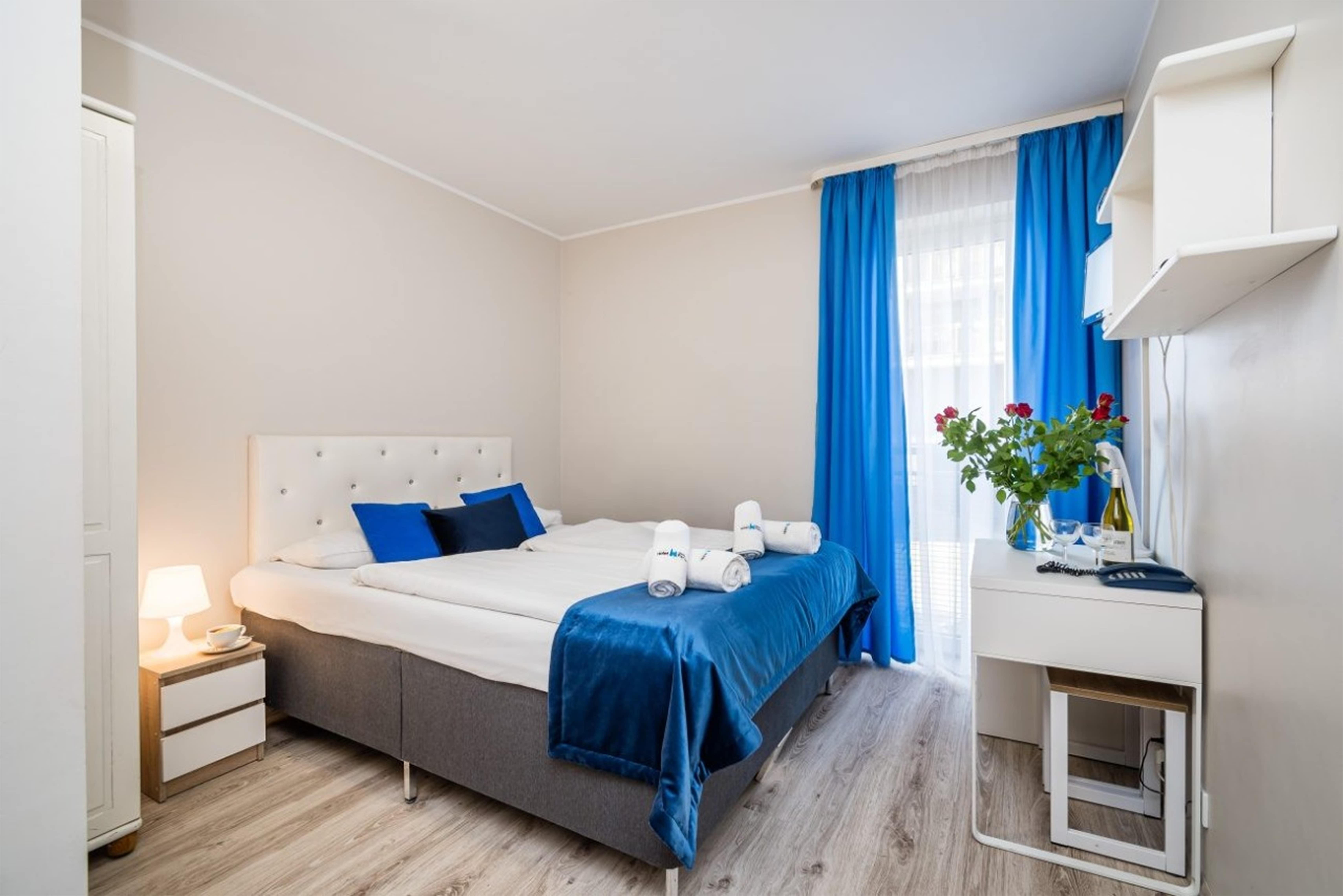 Double or Twin Standard