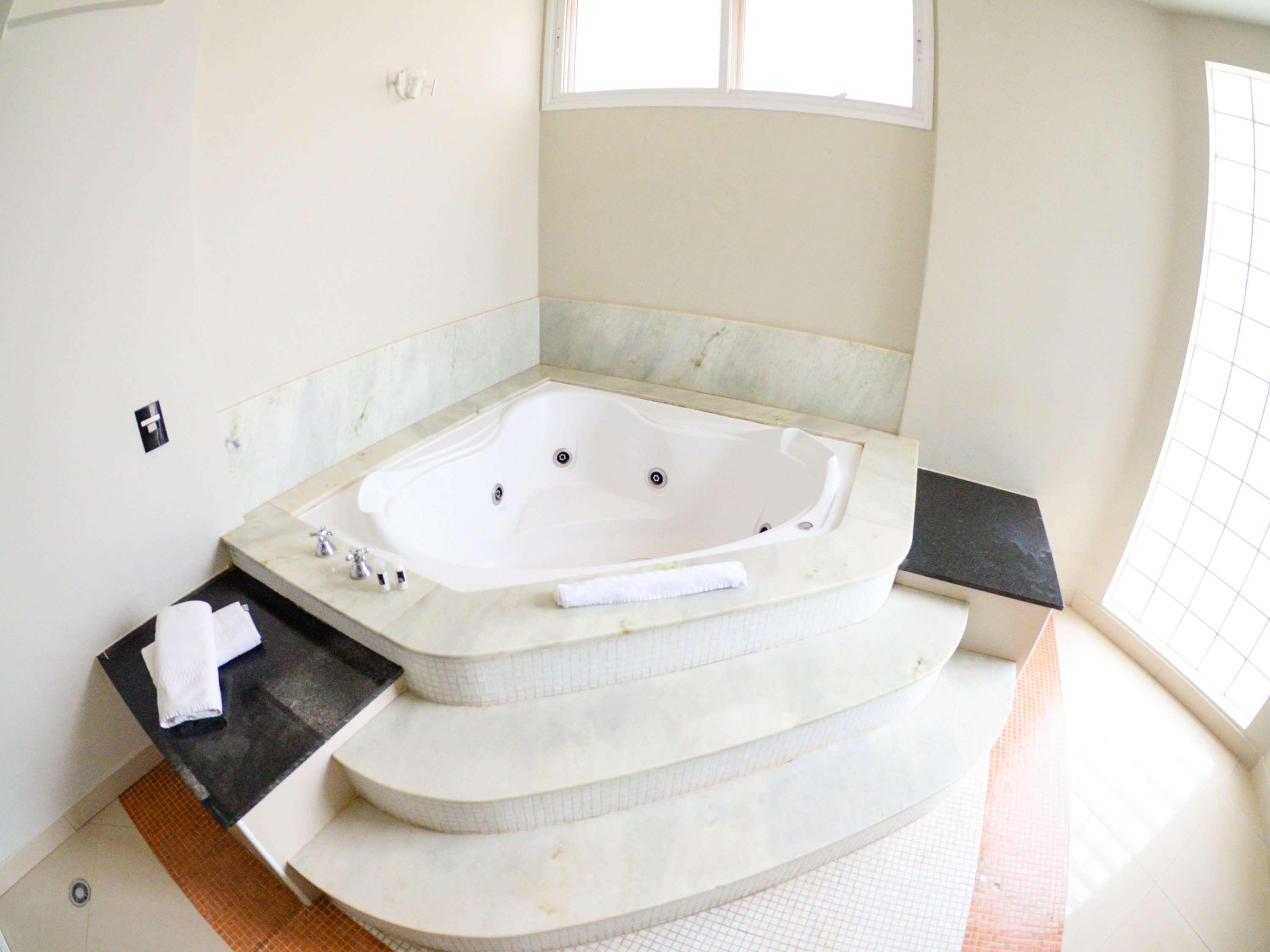 Junior Suite King Size Bed