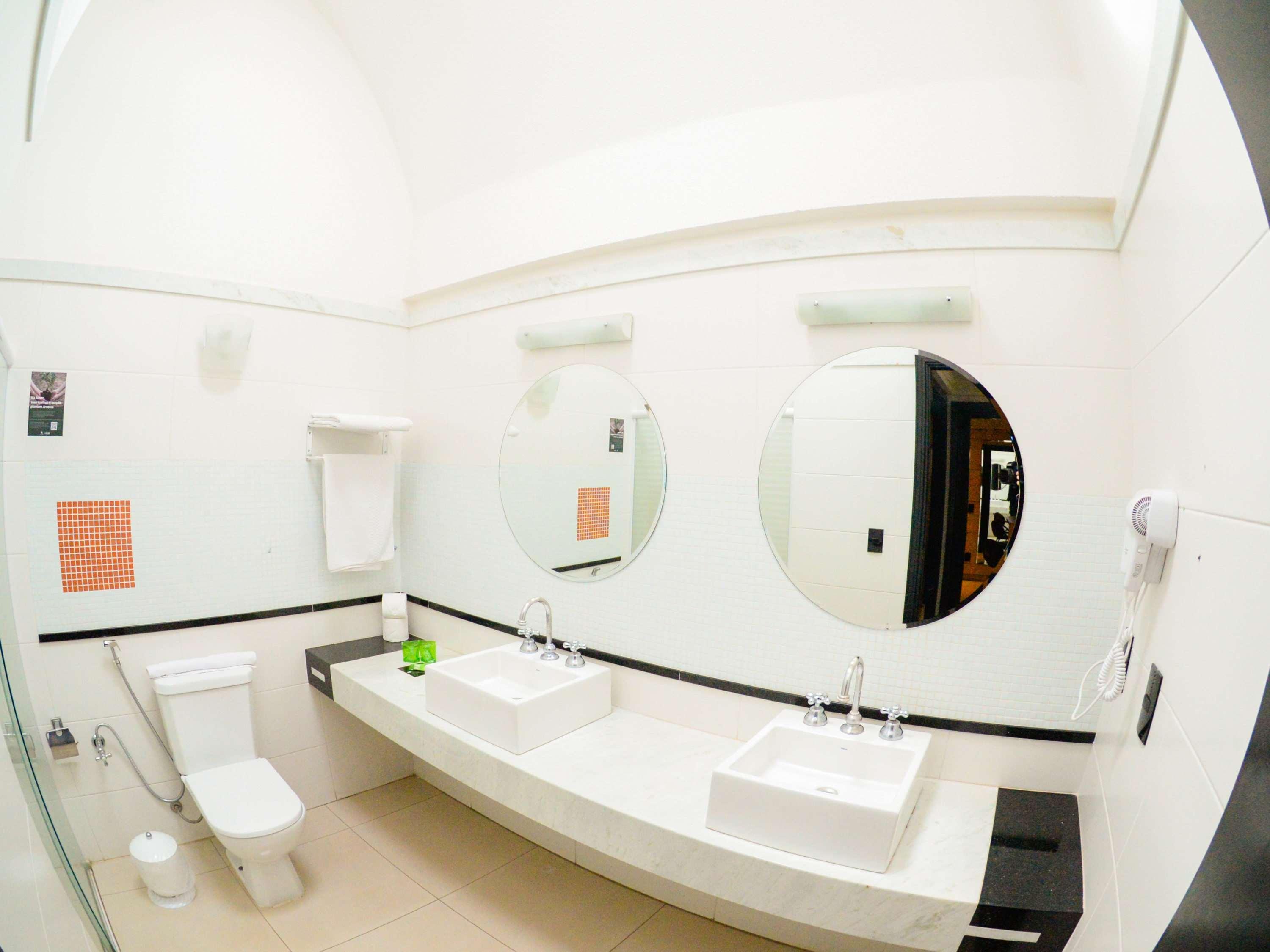 Junior Suite King Size Bed