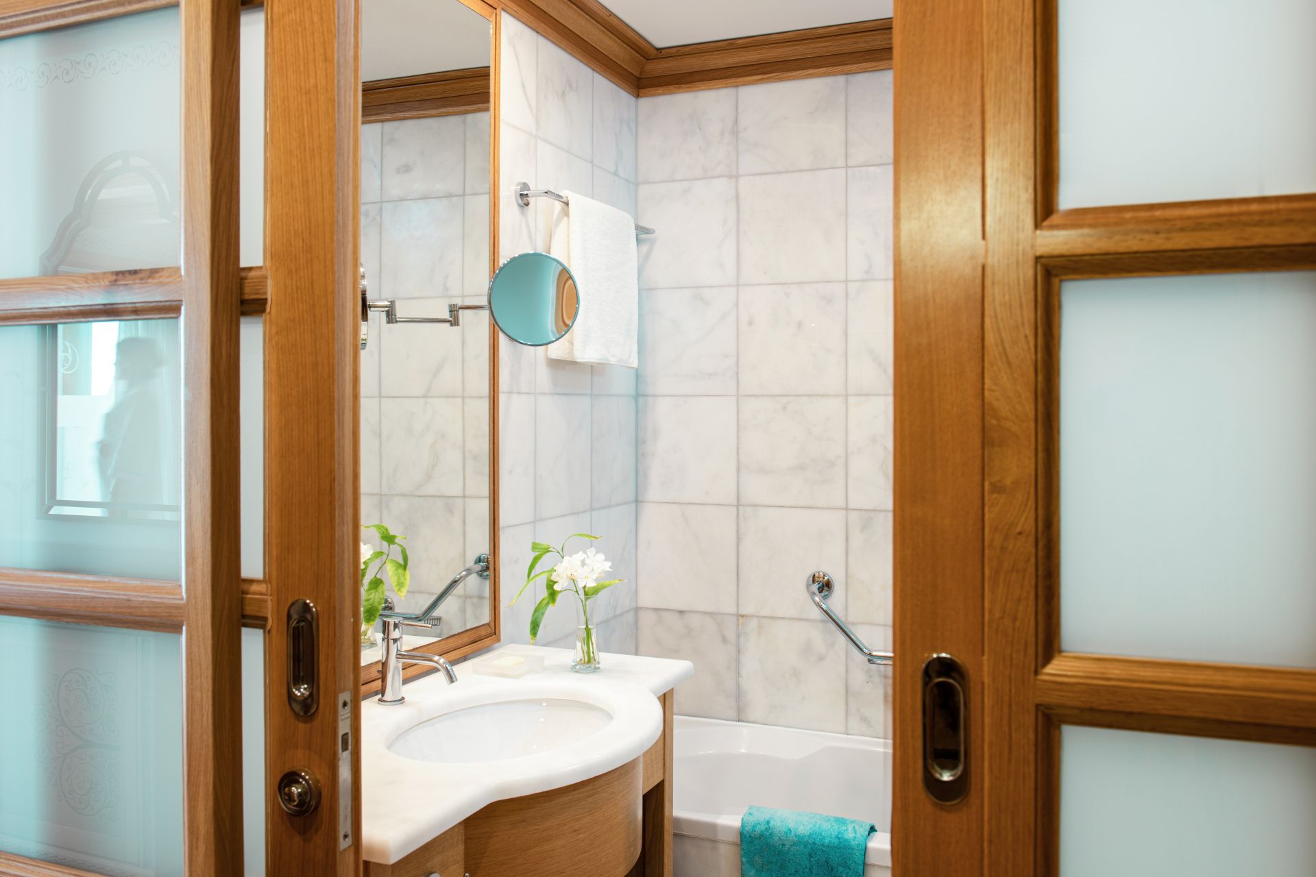 Twin with Private Pool