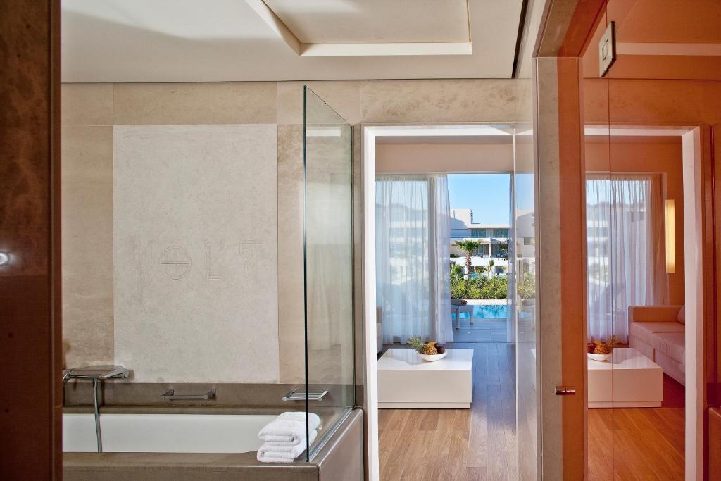 Suite Deluxe with Private Pool