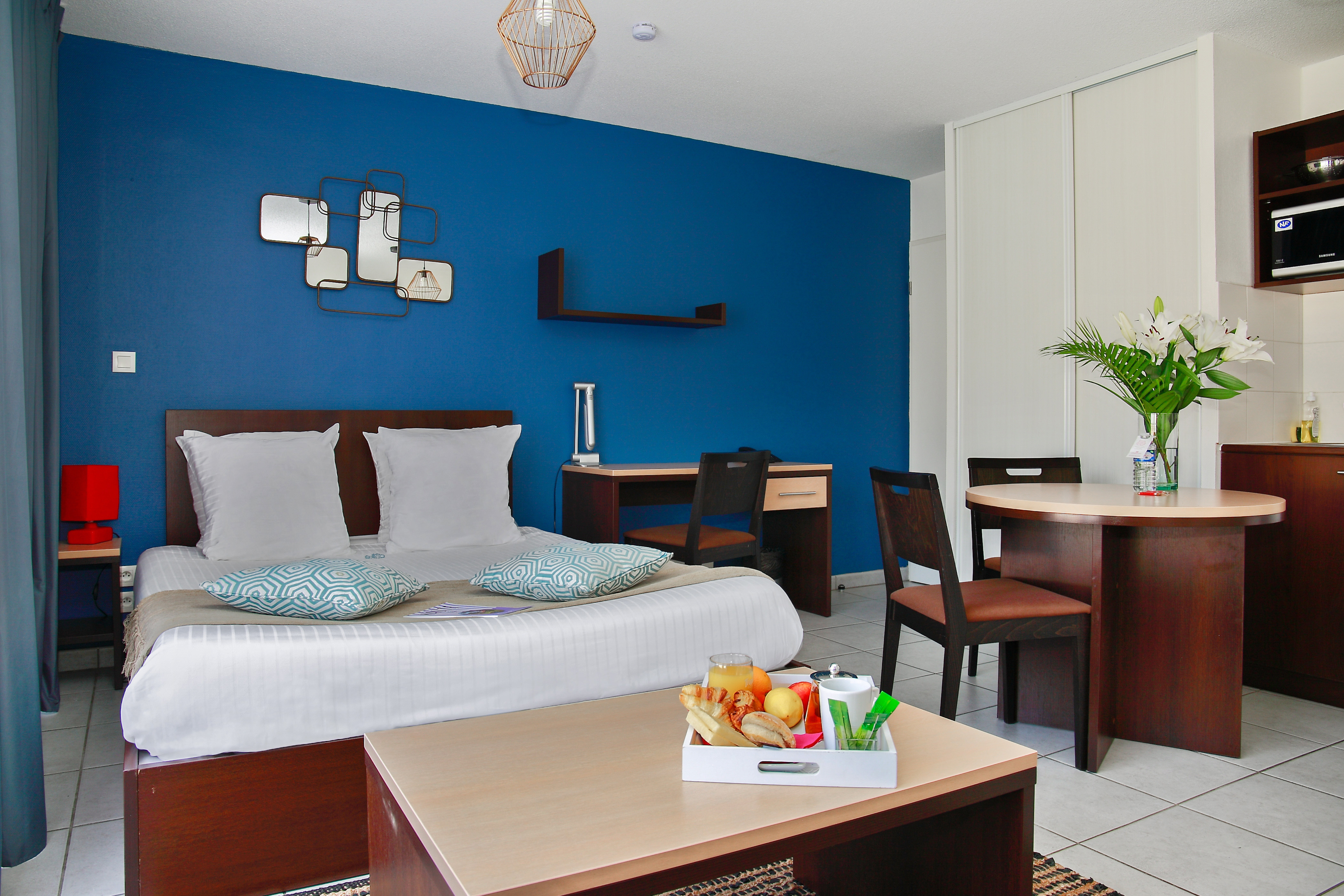 Studio with Double Bed