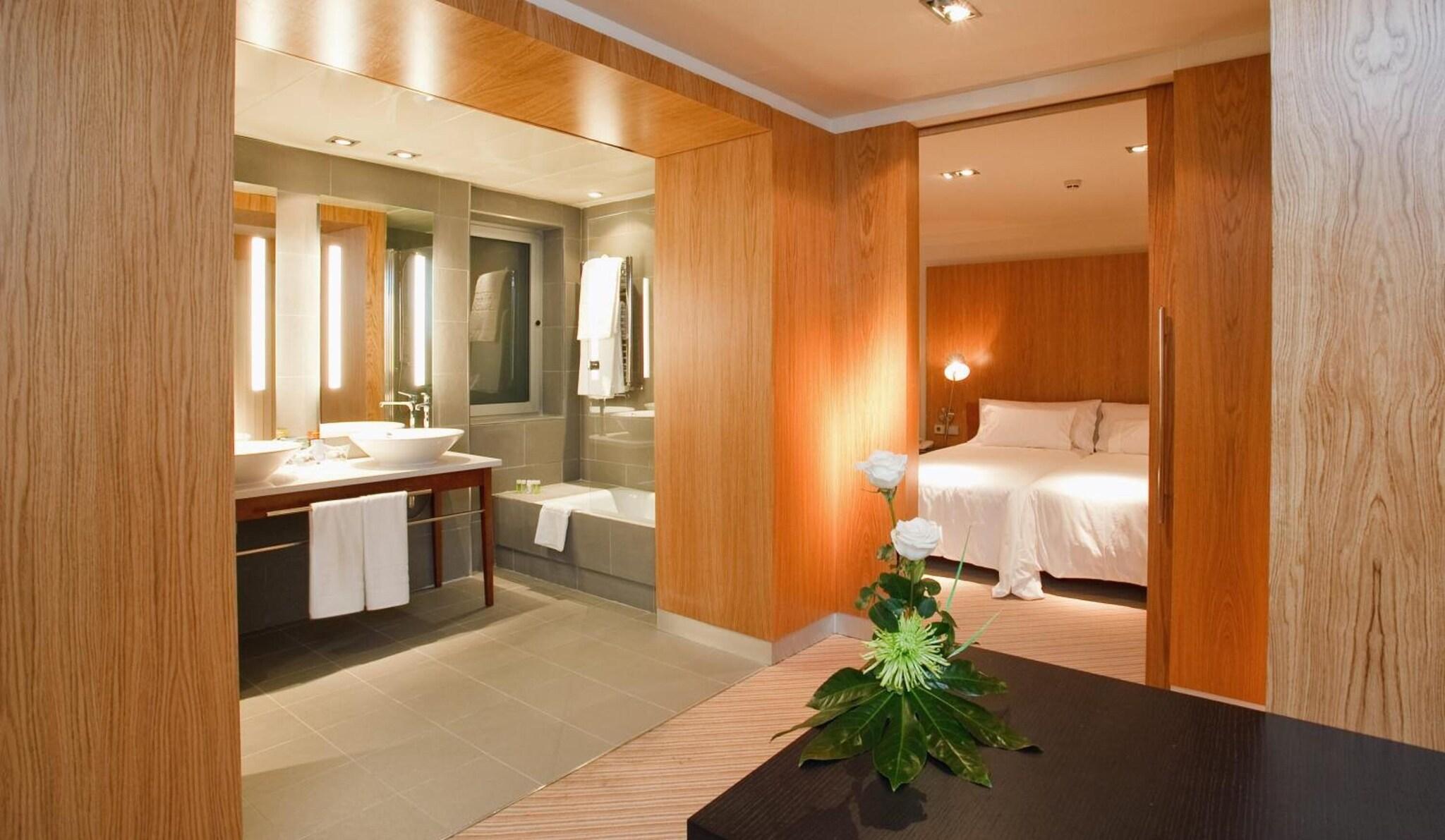 Suite Two Beds