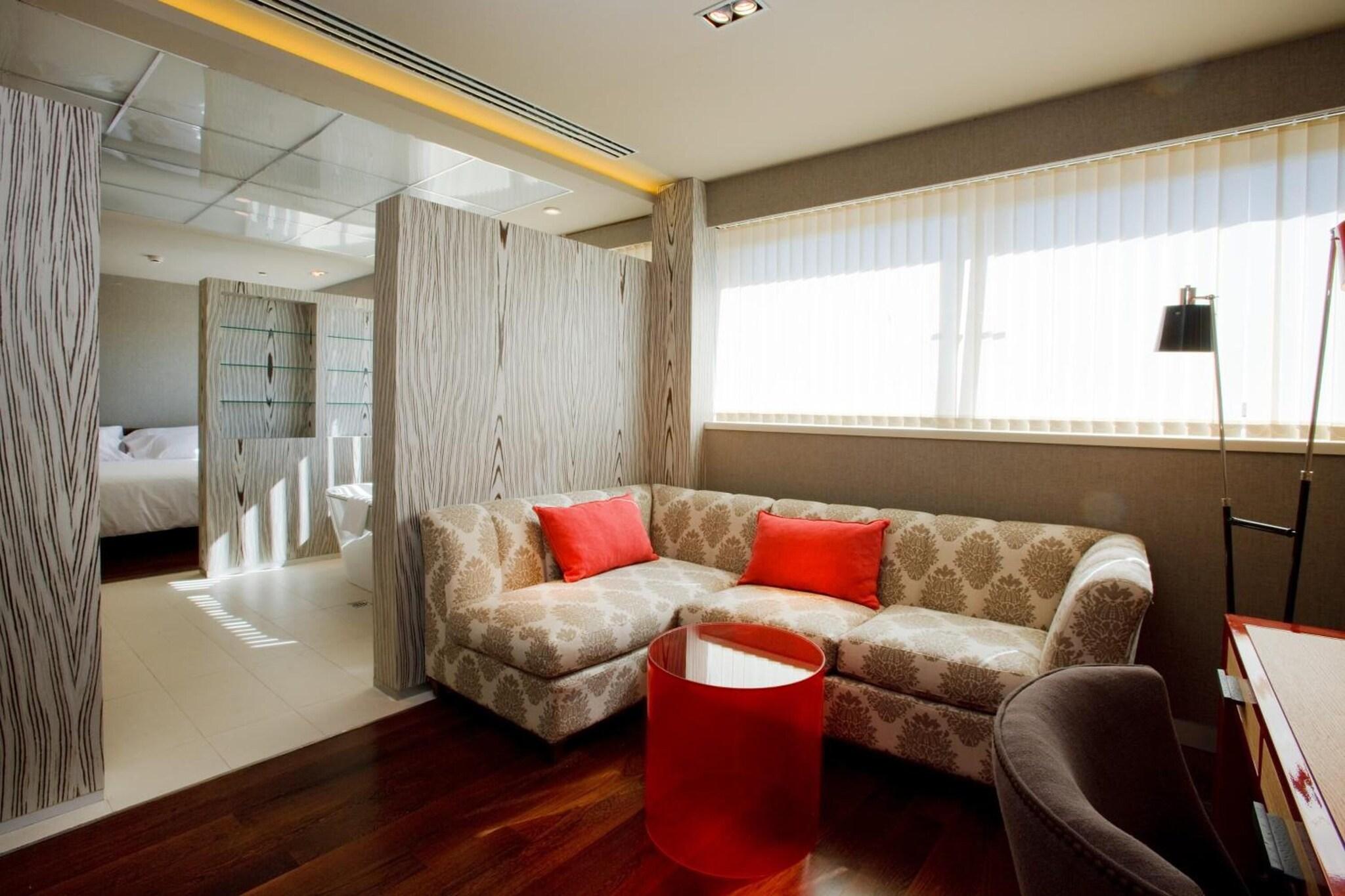 Suite with Double Bed