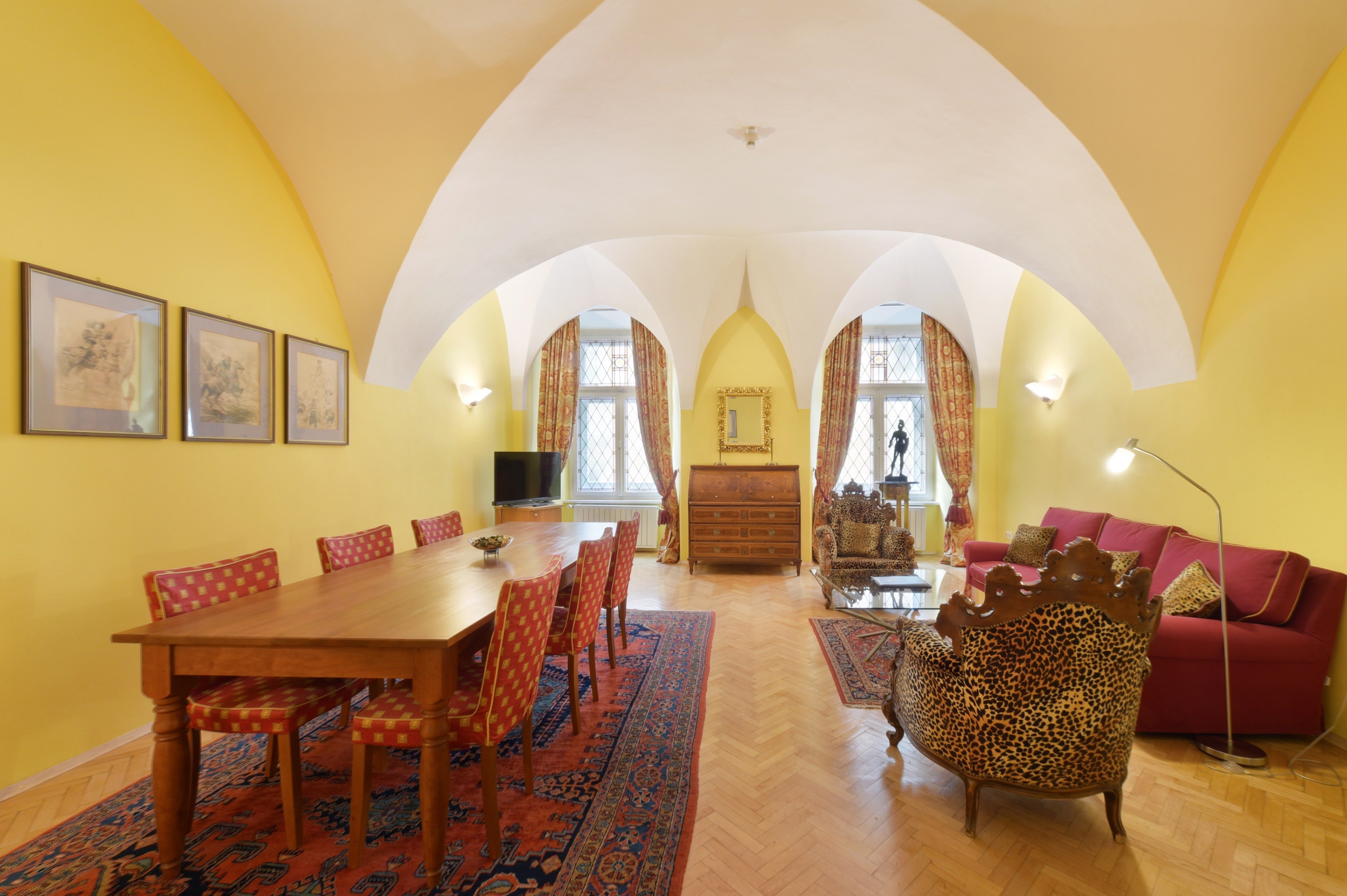 Family Room Superior