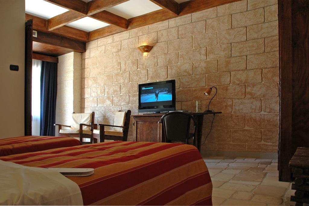 Double or Twin Executive