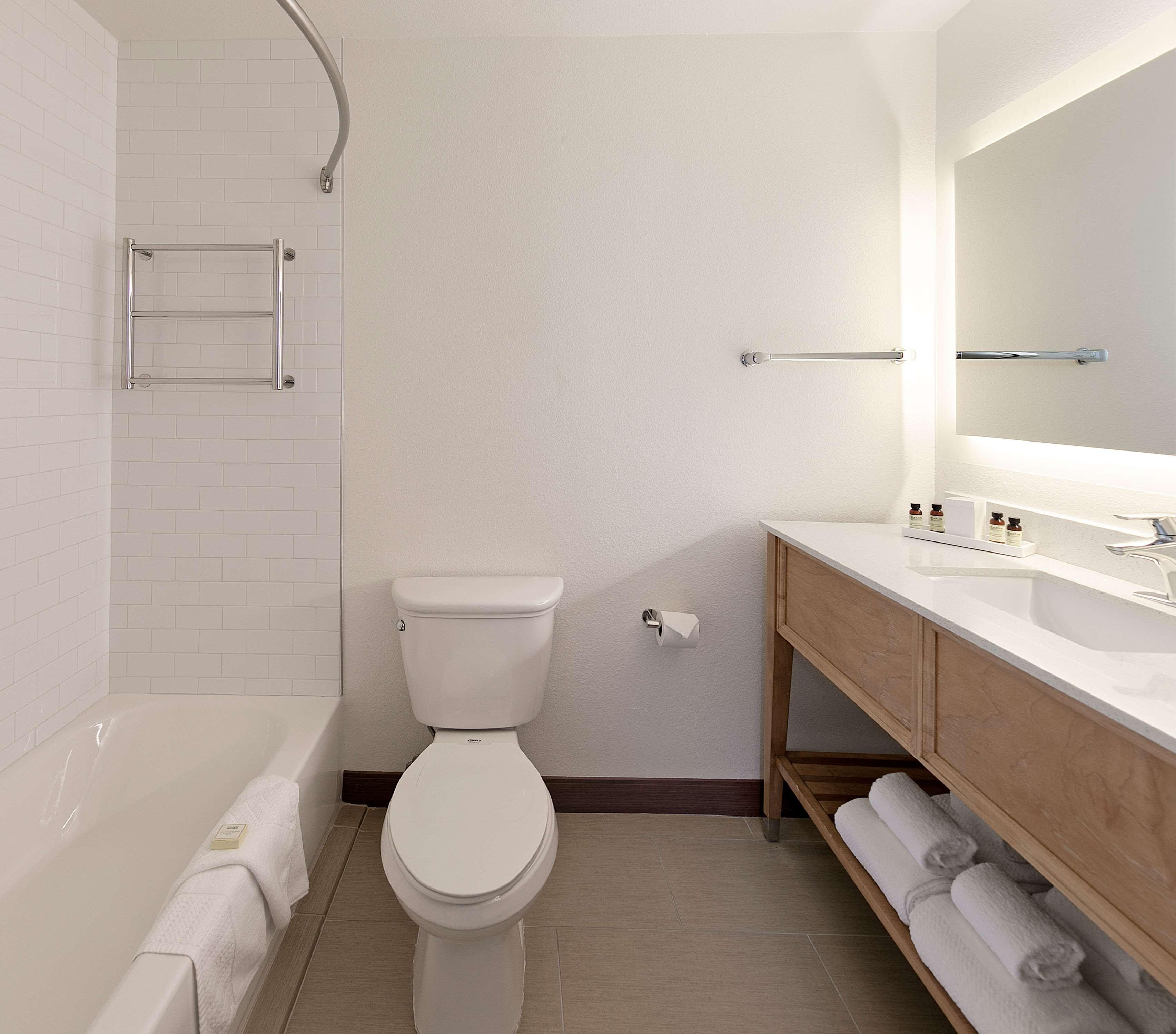 Double Queen Size Bed