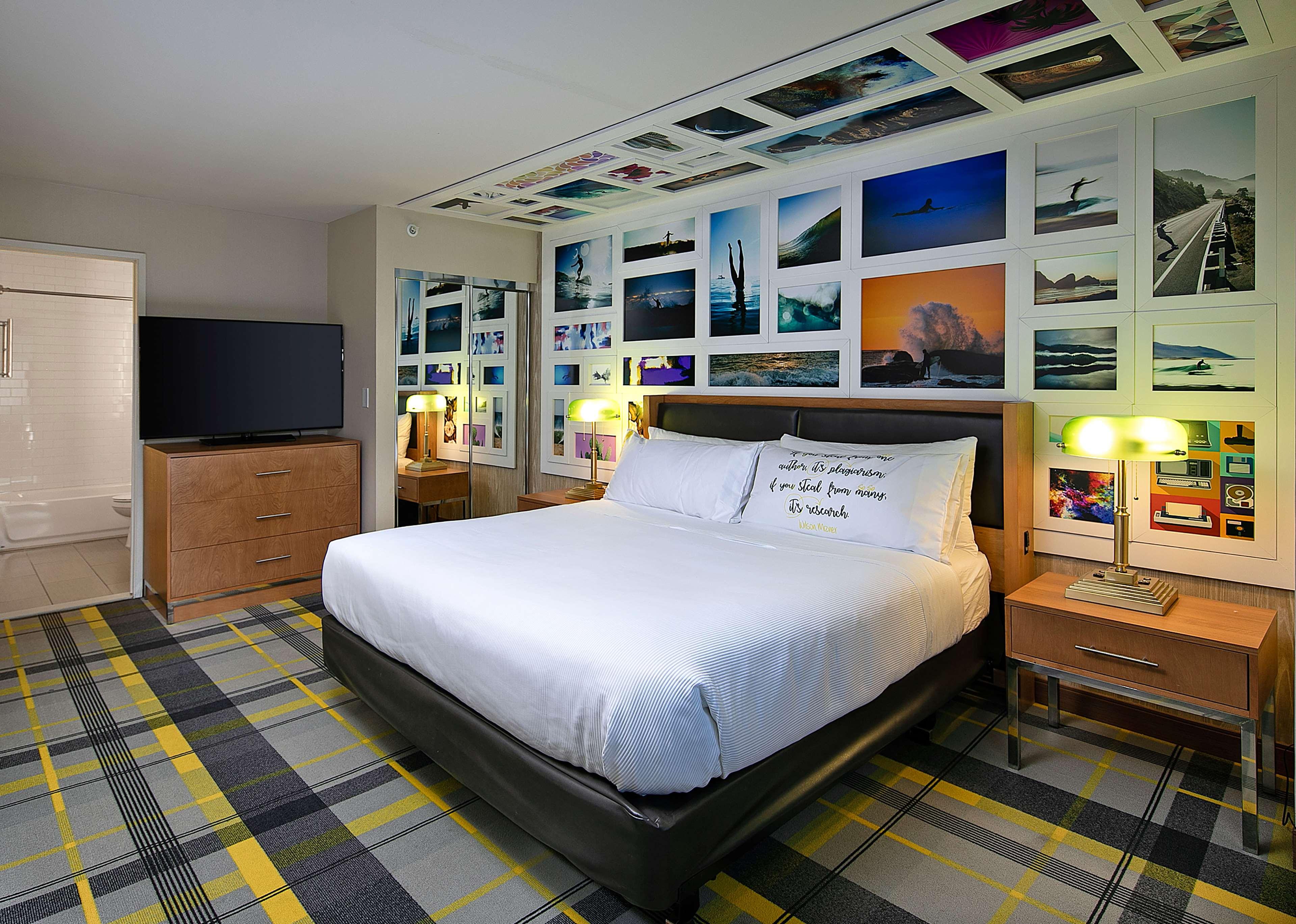 Suite King Bed One Bedroom 