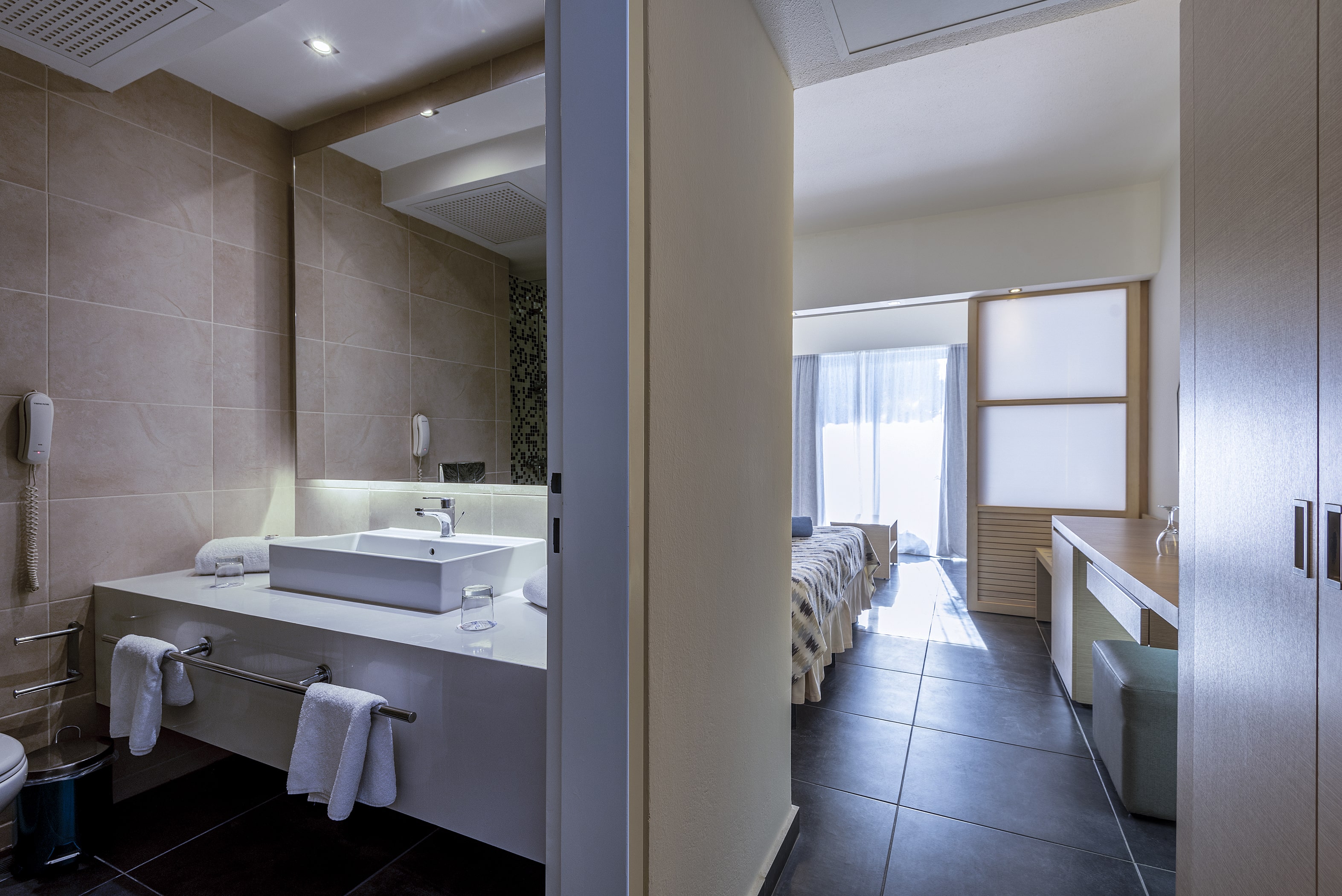 Family Room Land View