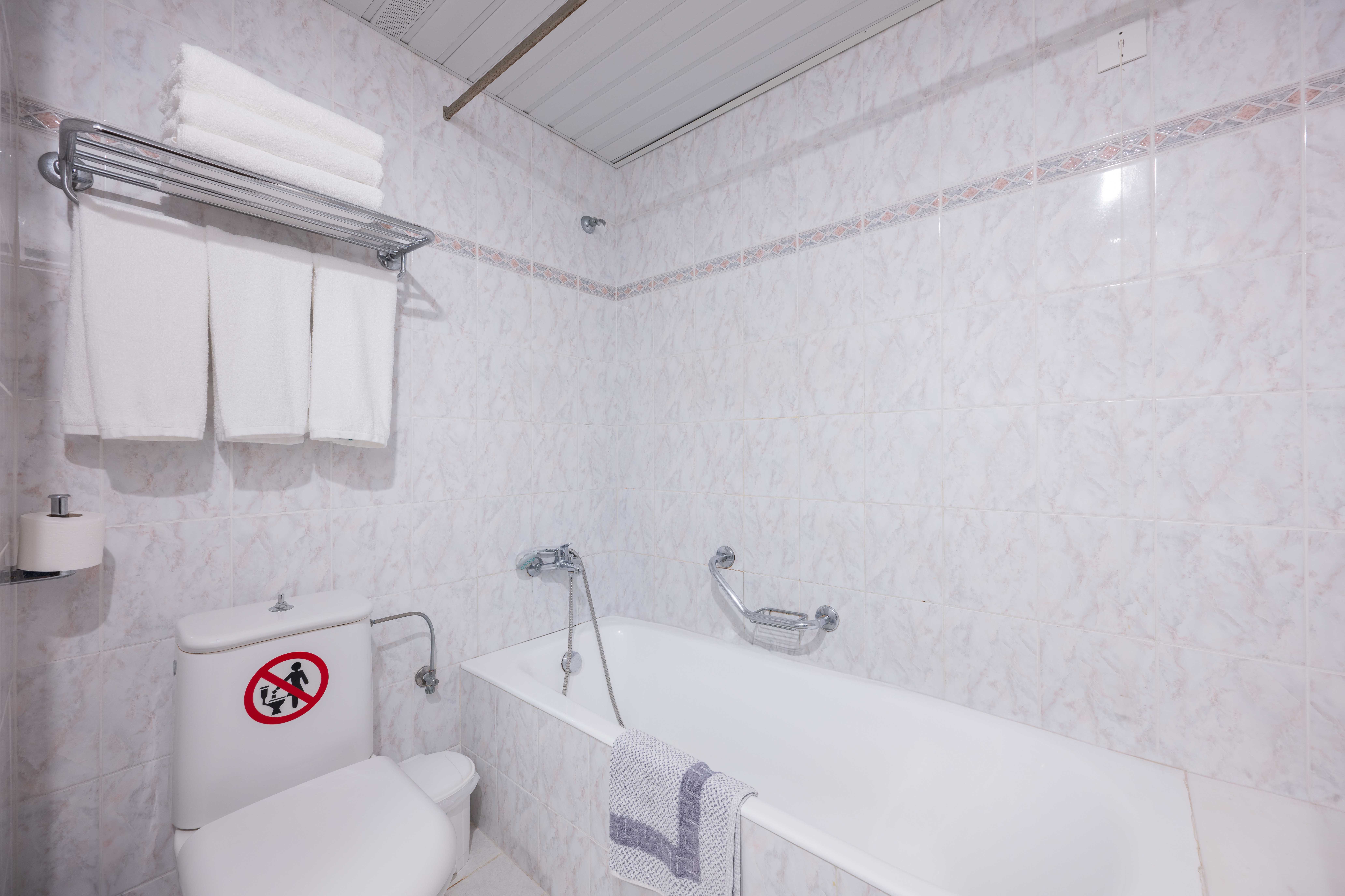 Double or Twin Standard