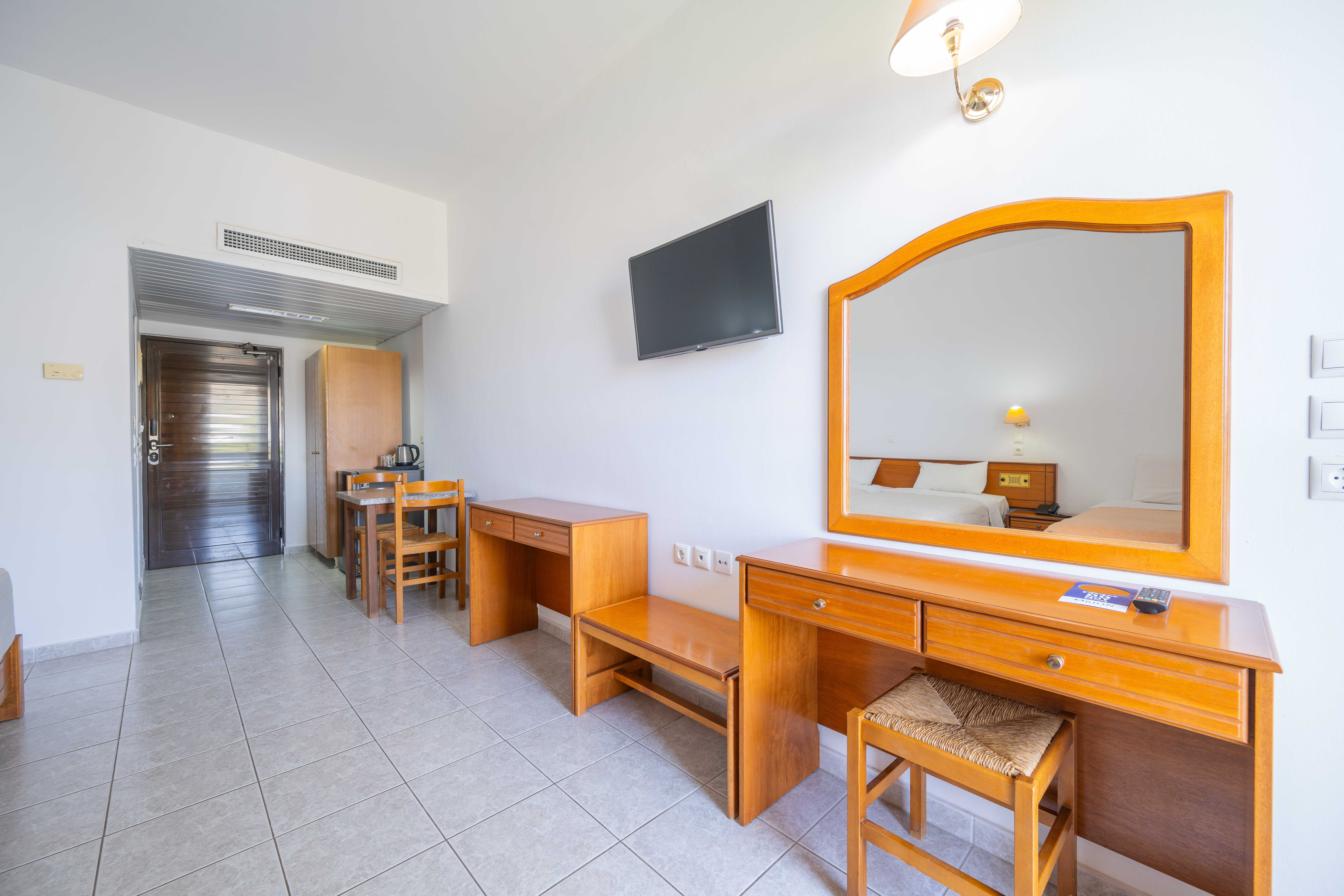 Double or Twin Standard